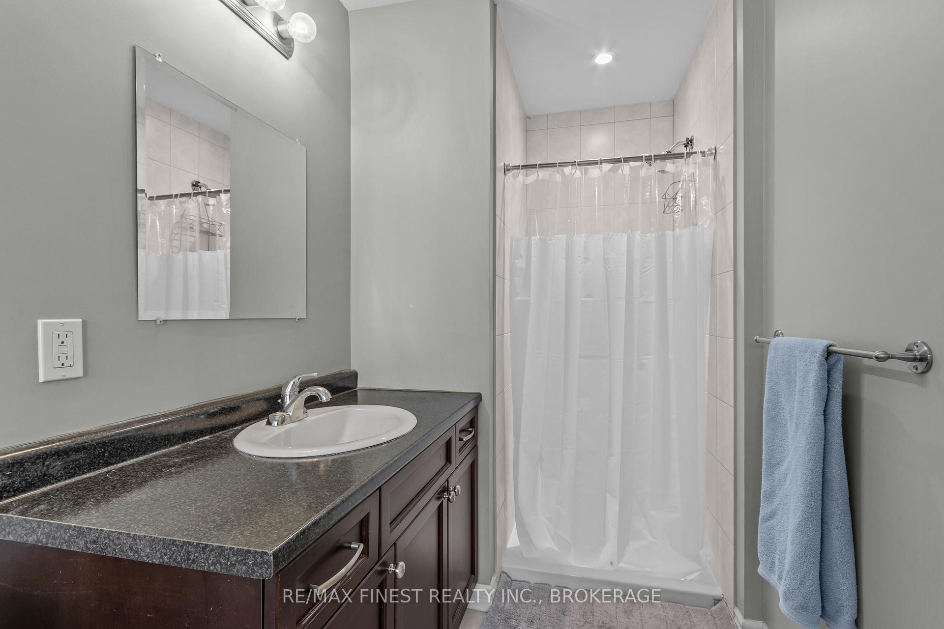 Photo 18 of 893 Ascot Lane, Kingston, Rideau — HOMEH