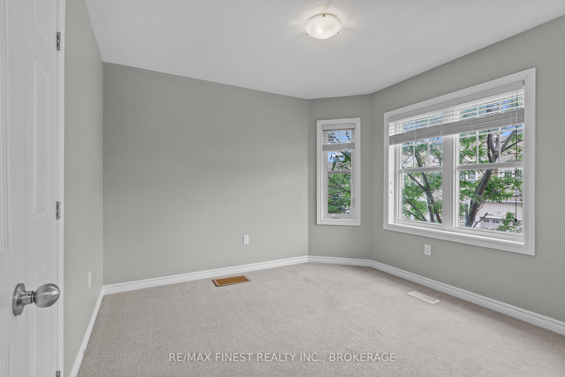 Photo 21 of 893 Ascot Lane, Kingston, Rideau — HOMEH