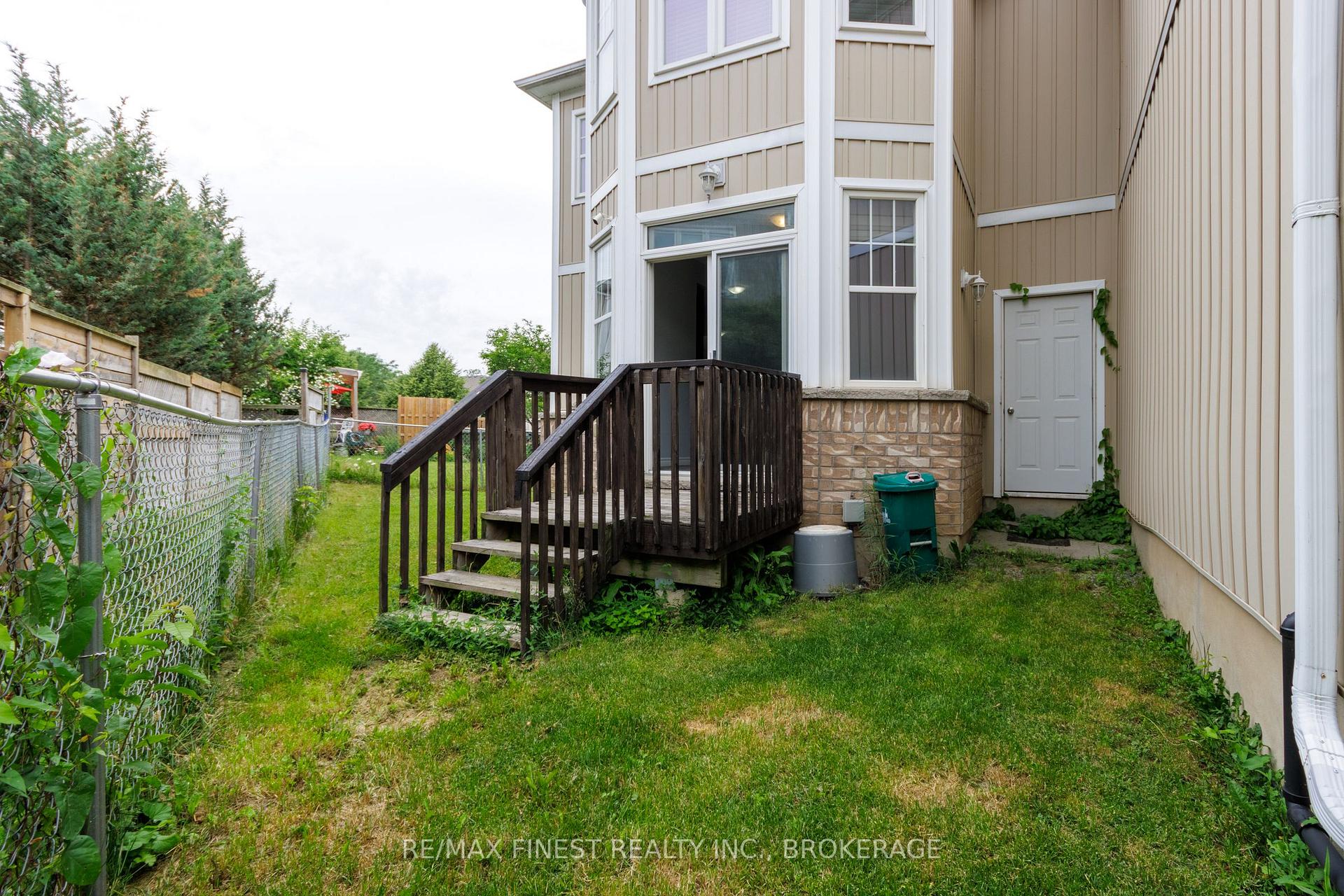 Photo 27 of 893 Ascot Lane, Kingston, Rideau — HOMEH