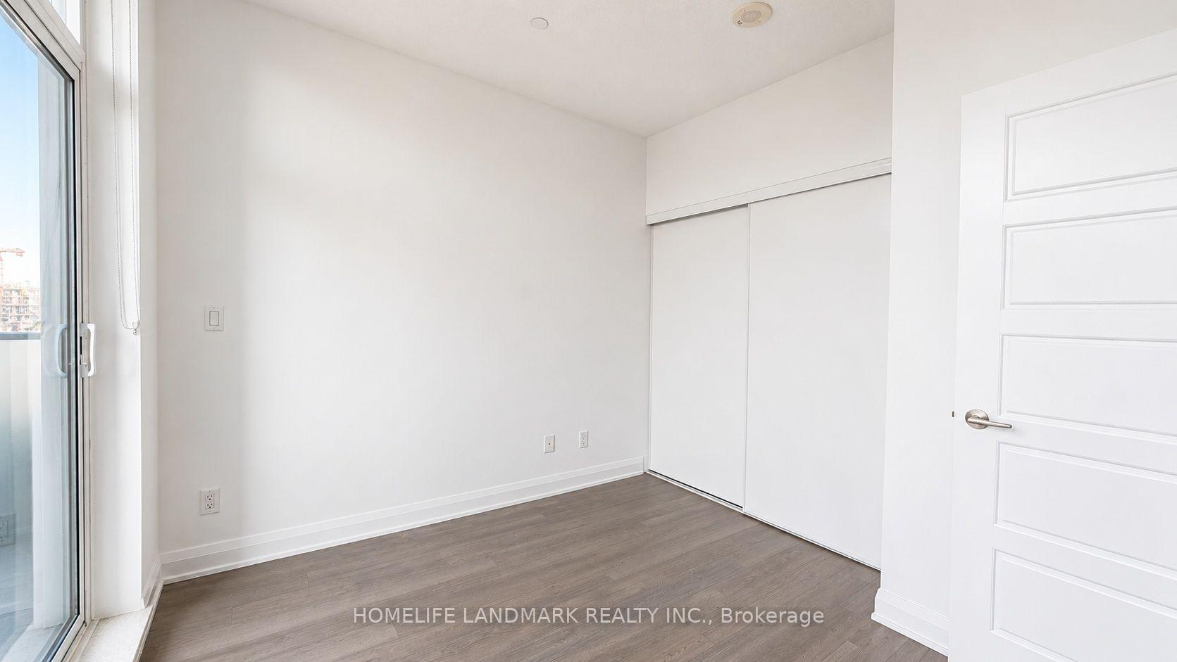 Photo 11 of Unit 819, 15 Water Walk Drive, Markham, Unionville — HOMEH