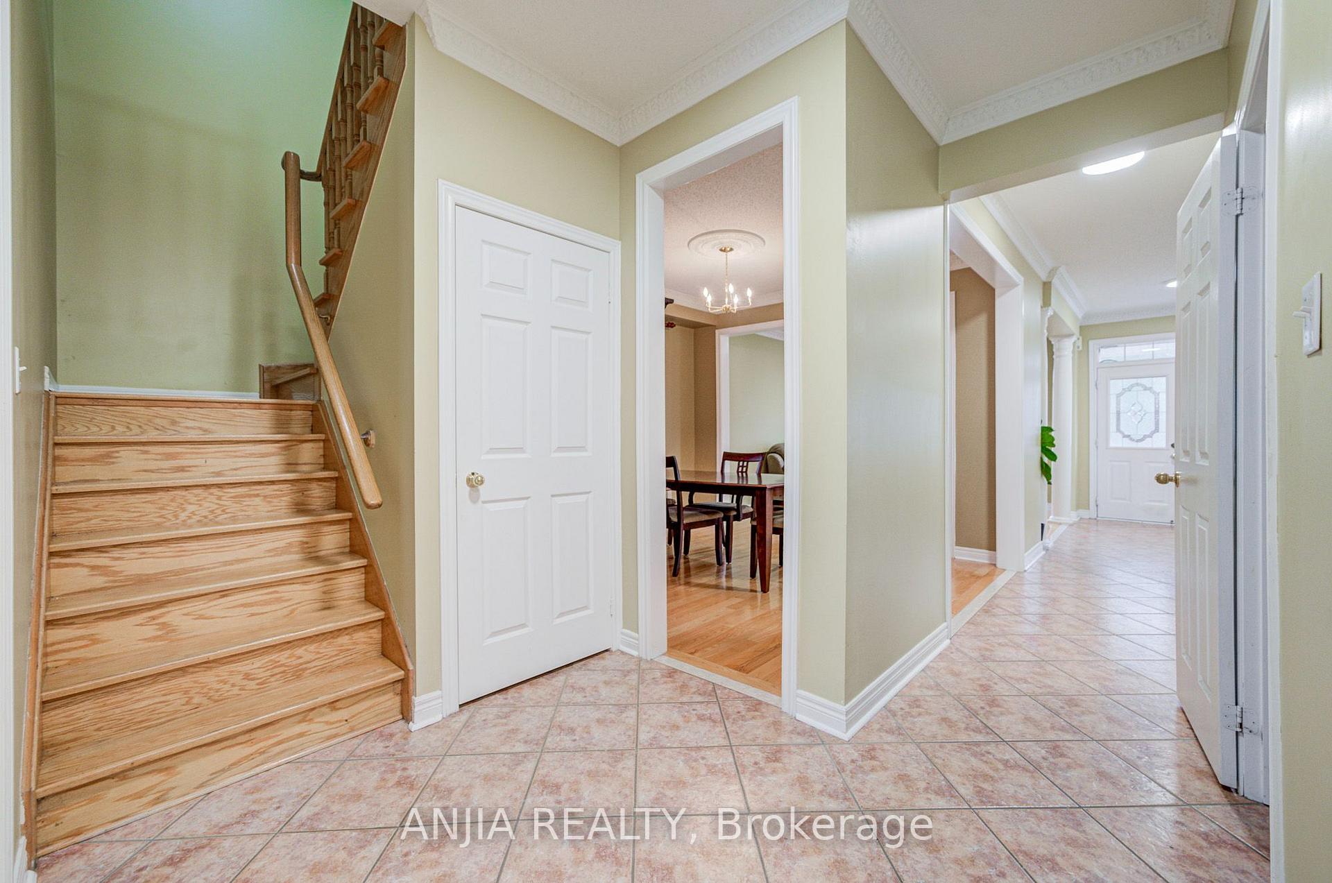 Photo 16 of 23 Ayhart Street E, Markham, Wismer — HOMEH