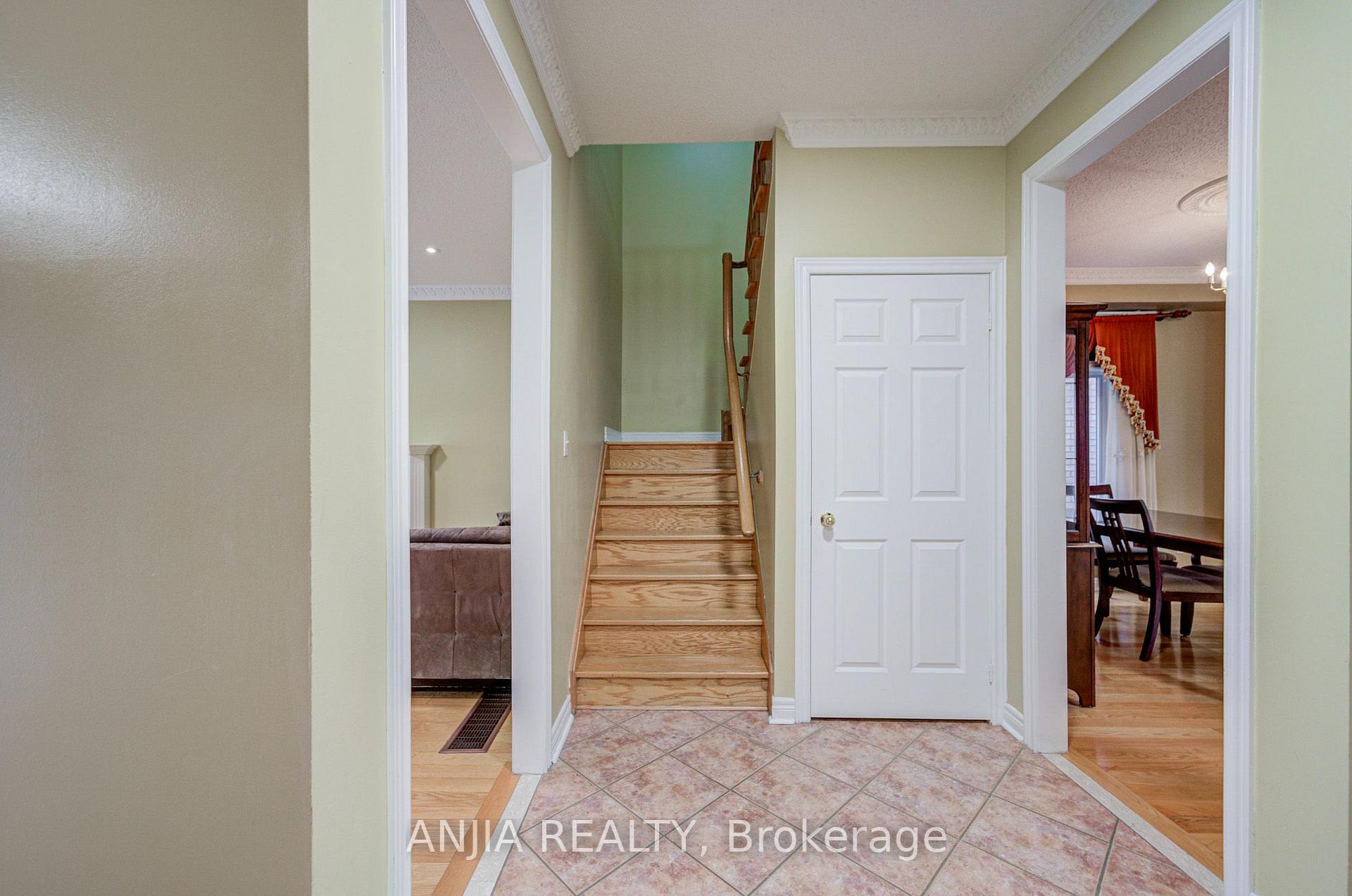 Photo 19 of 23 Ayhart Street E, Markham, Wismer — HOMEH