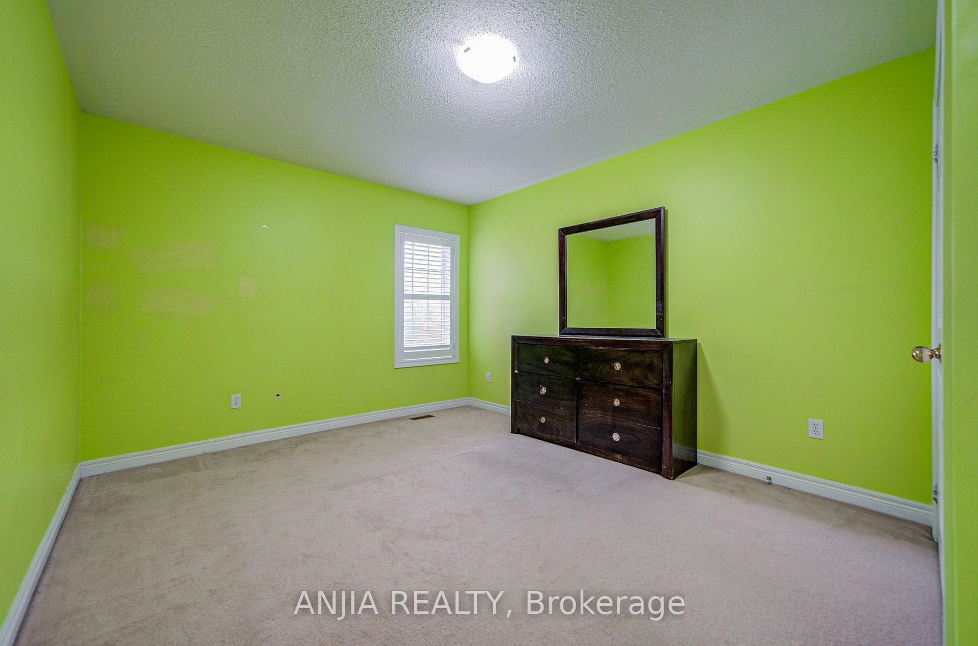 Photo 37 of 23 Ayhart Street E, Markham, Wismer — HOMEH