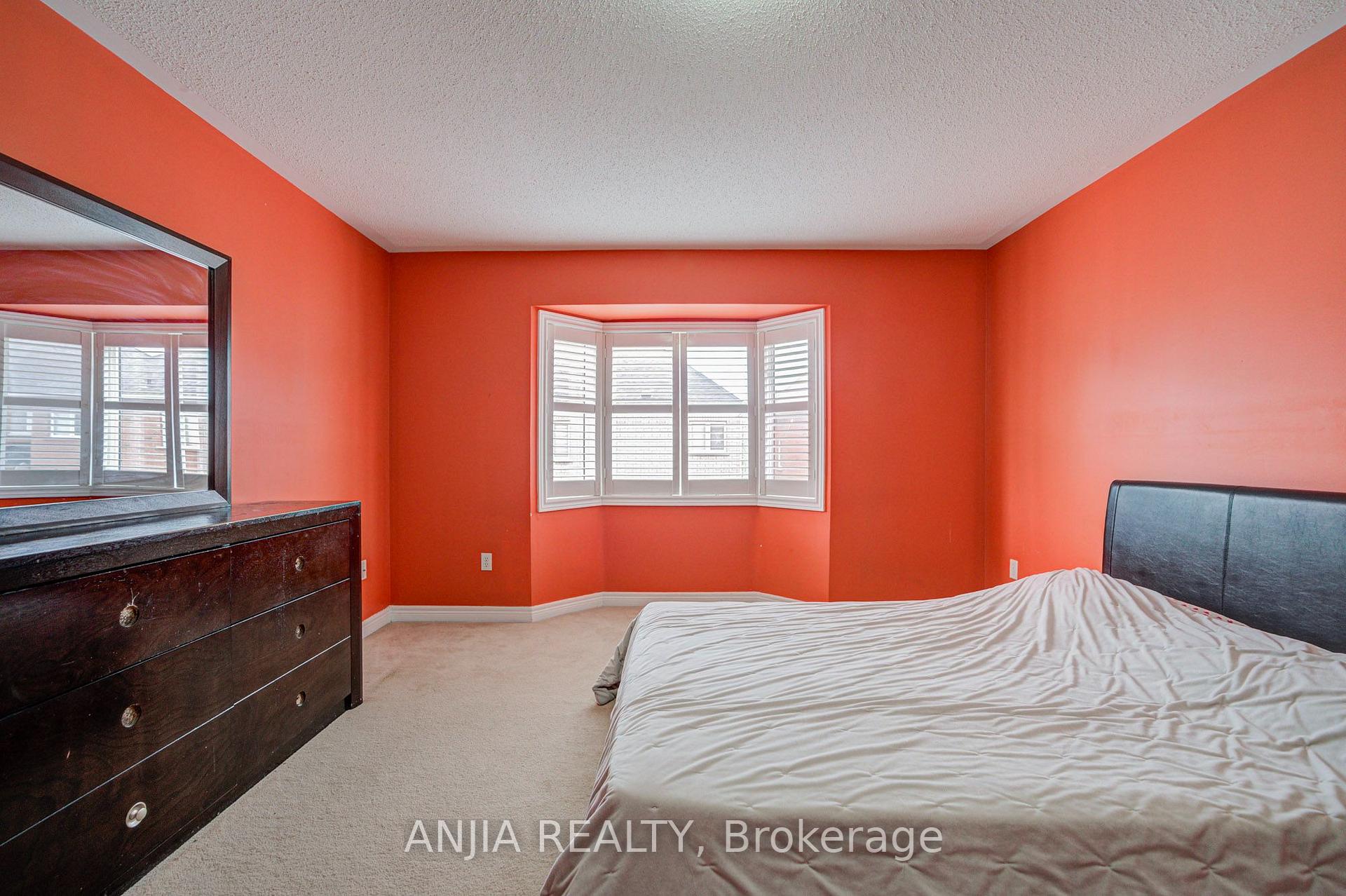 Photo 38 of 23 Ayhart Street E, Markham, Wismer — HOMEH