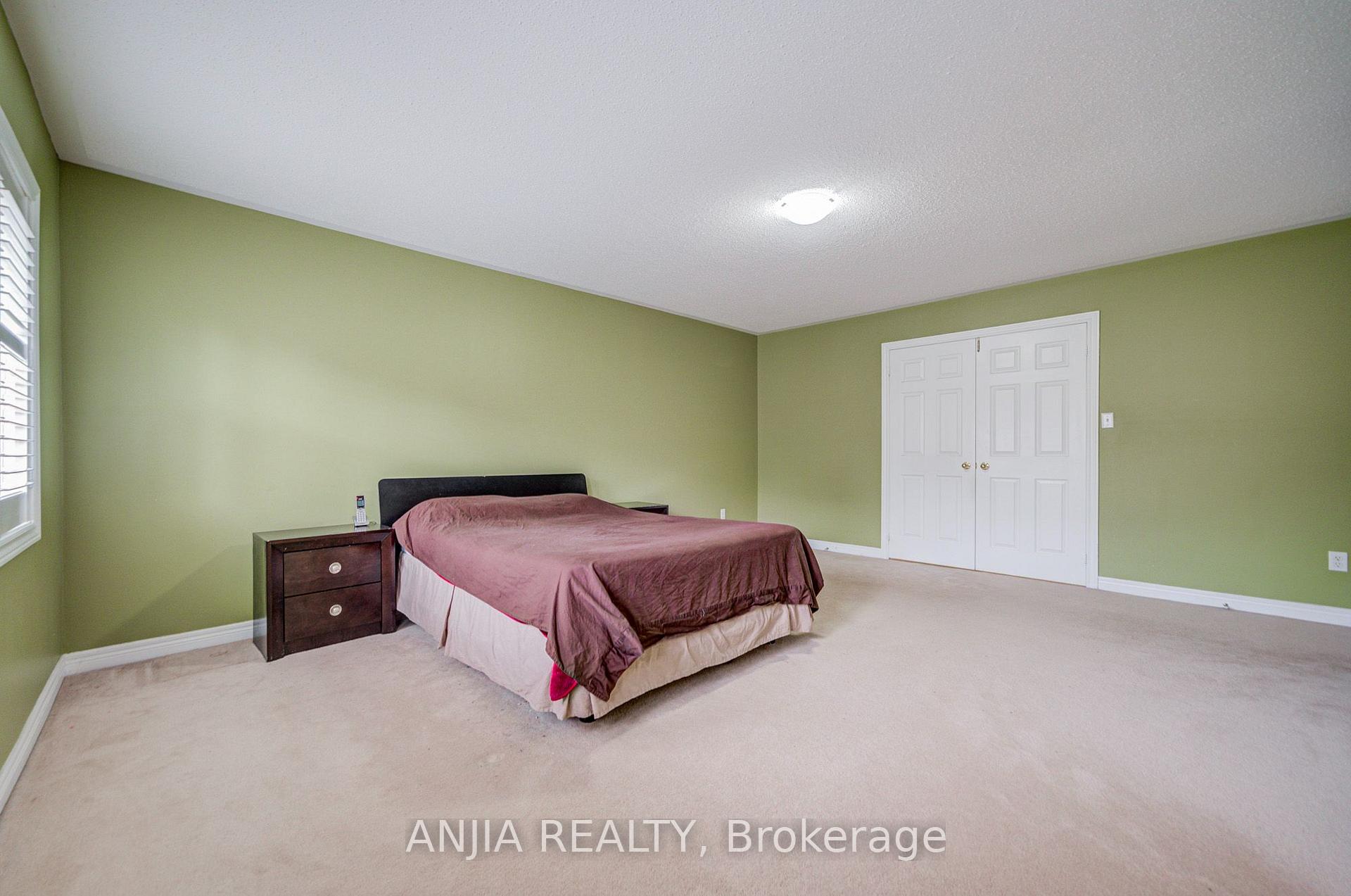 Photo 43 of 23 Ayhart Street E, Markham, Wismer — HOMEH