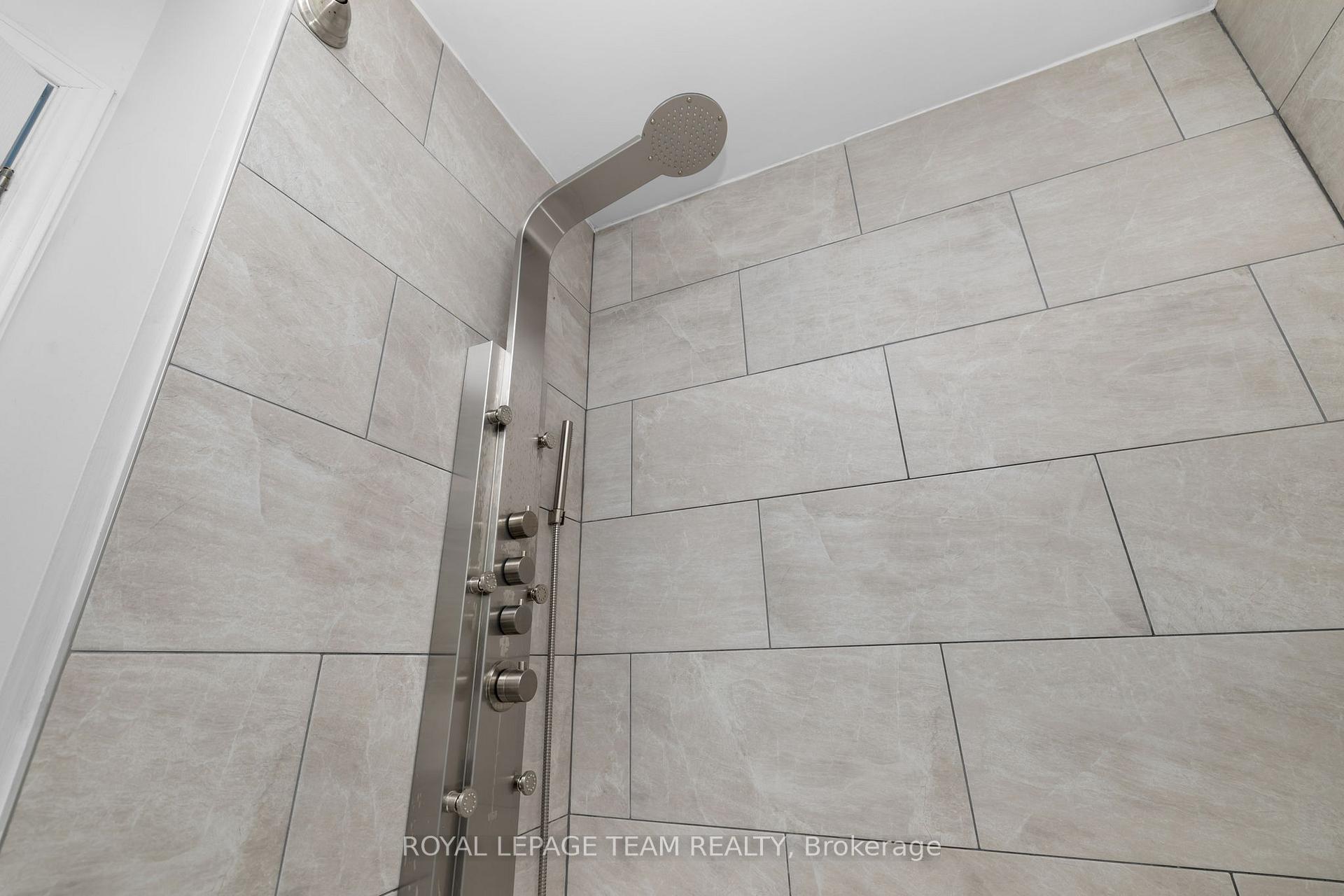 Photo 30 of 155 Oakfield Crescent, Ottawa, Barrhaven - Longfields — HOMEH