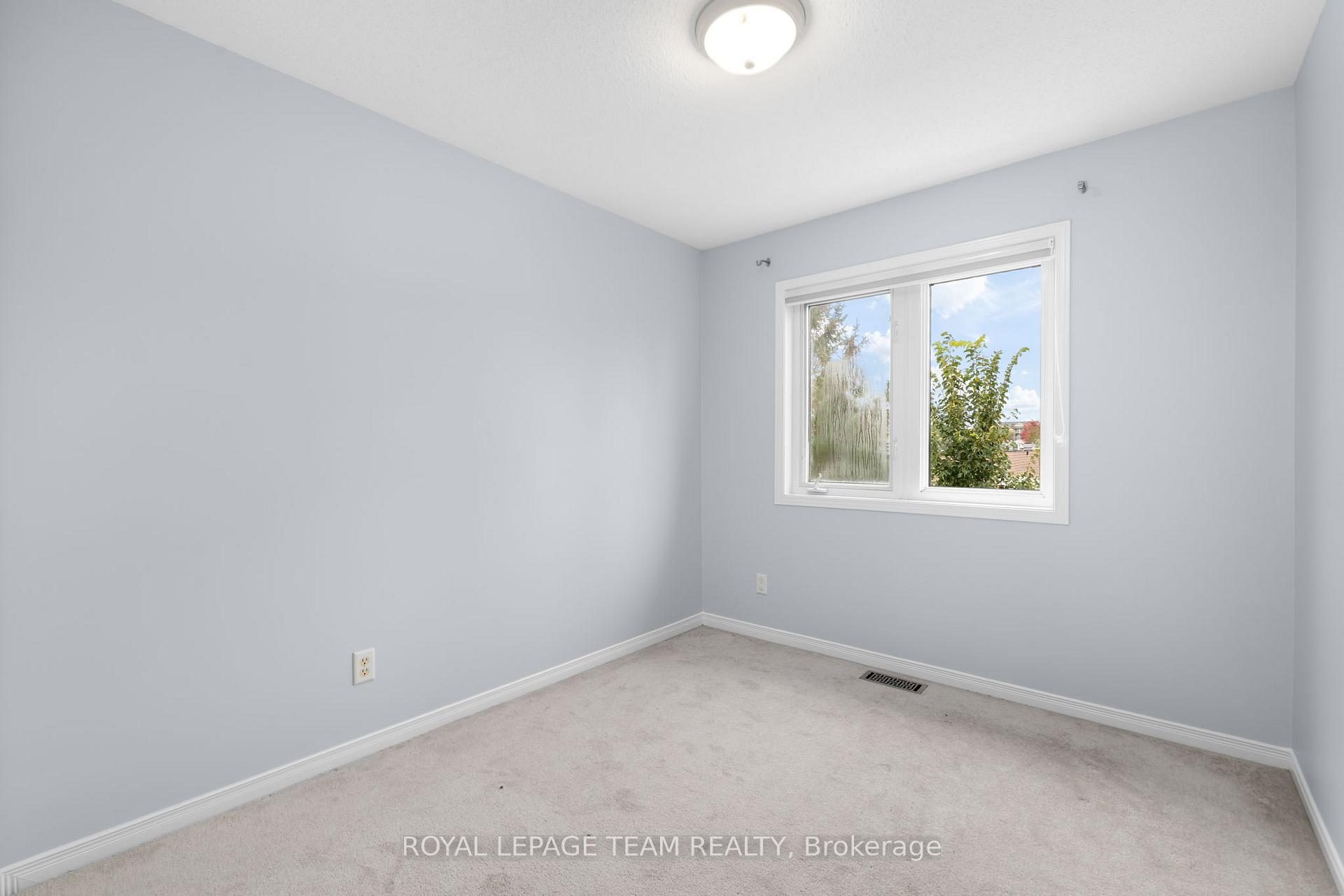 Photo 31 of 155 Oakfield Crescent, Ottawa, Barrhaven - Longfields — HOMEH