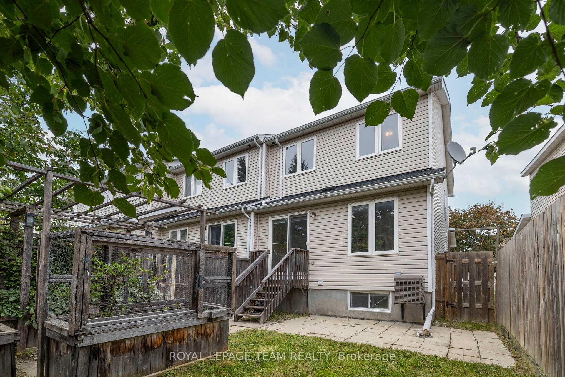 Photo 39 of 155 Oakfield Crescent, Ottawa, Barrhaven - Longfields — HOMEH