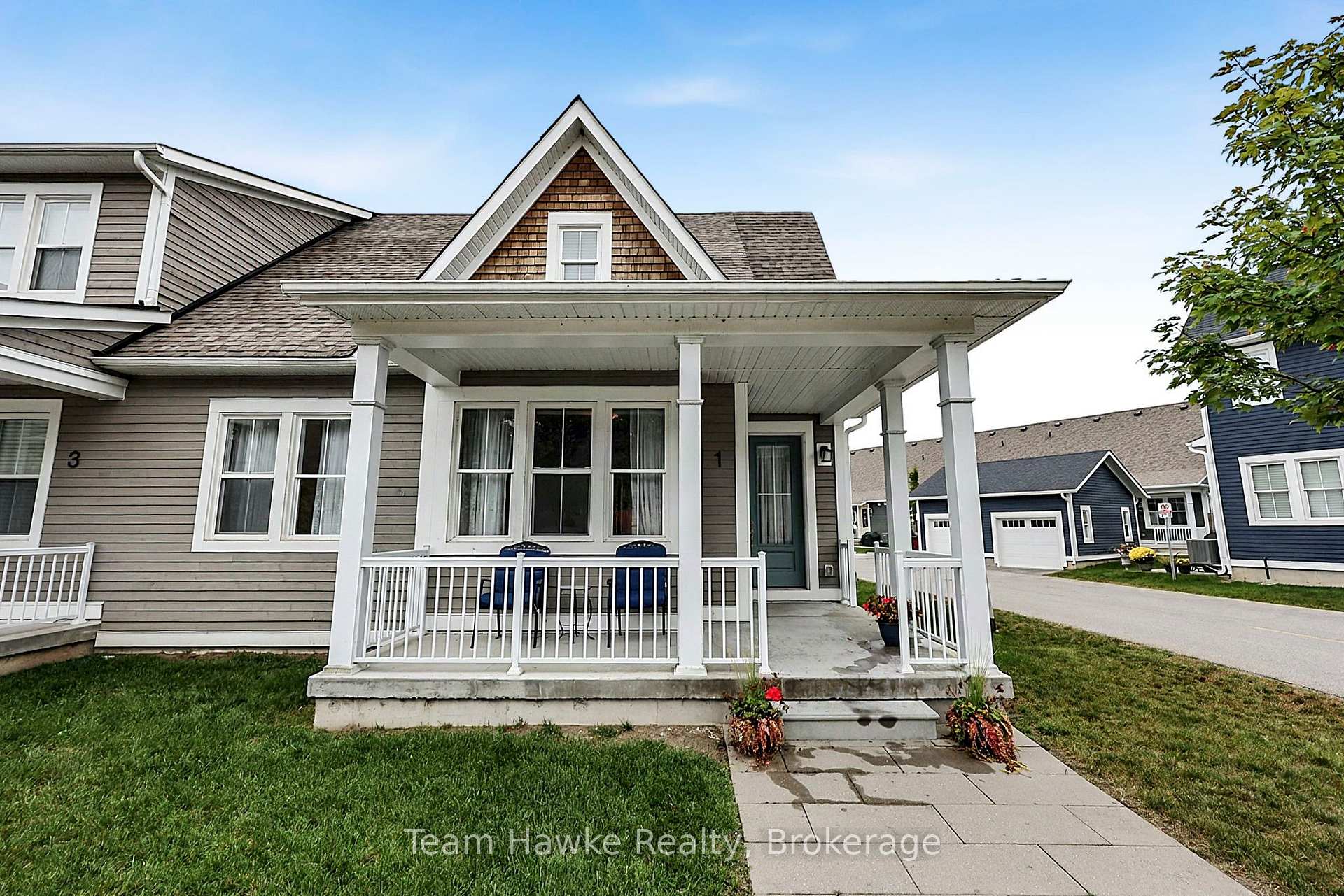Photo 4 of 1 Samantha Lane, Midland — HOMEH