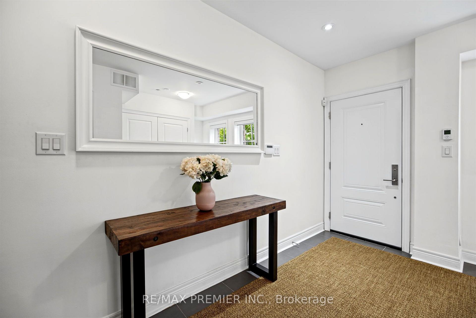 Photo 16 of 37 Nease Lane, Vaughan, West Woodbridge — HOMEH