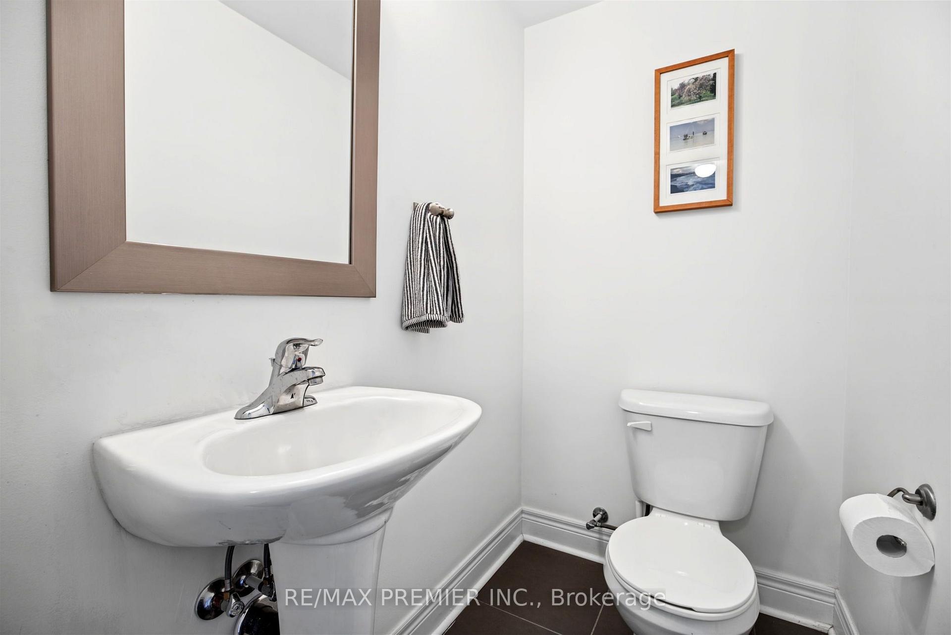 Photo 22 of 37 Nease Lane, Vaughan, West Woodbridge — HOMEH