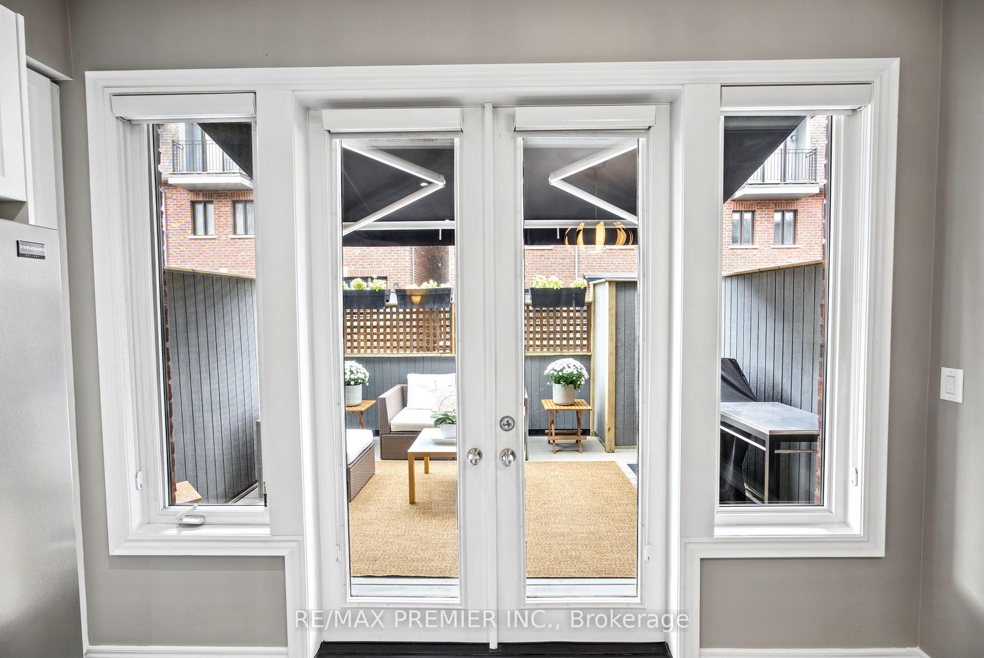 Photo 45 of 37 Nease Lane, Vaughan, West Woodbridge — HOMEH