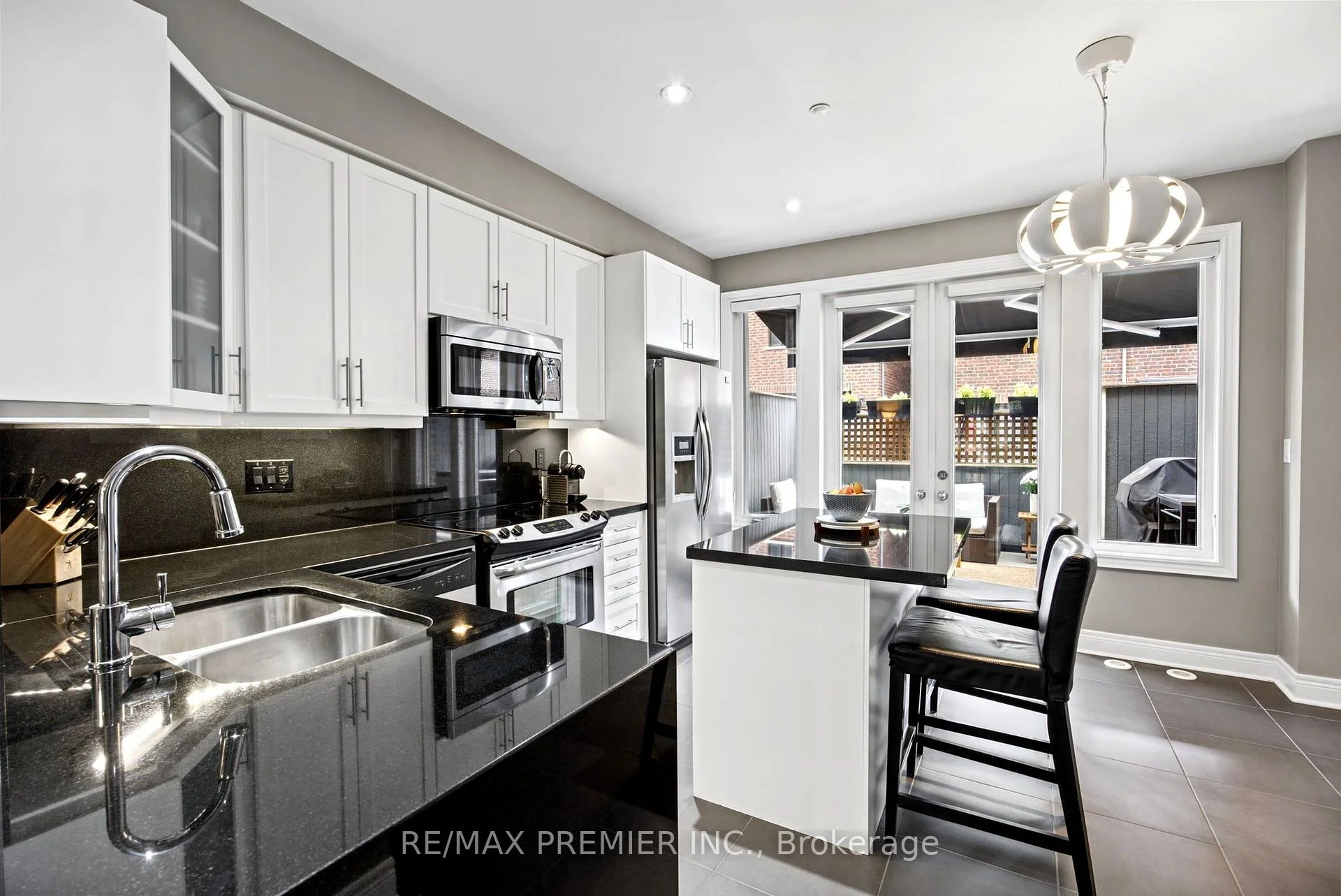 Photo 28 of 37 Nease Lane, Vaughan, West Woodbridge — HOMEH