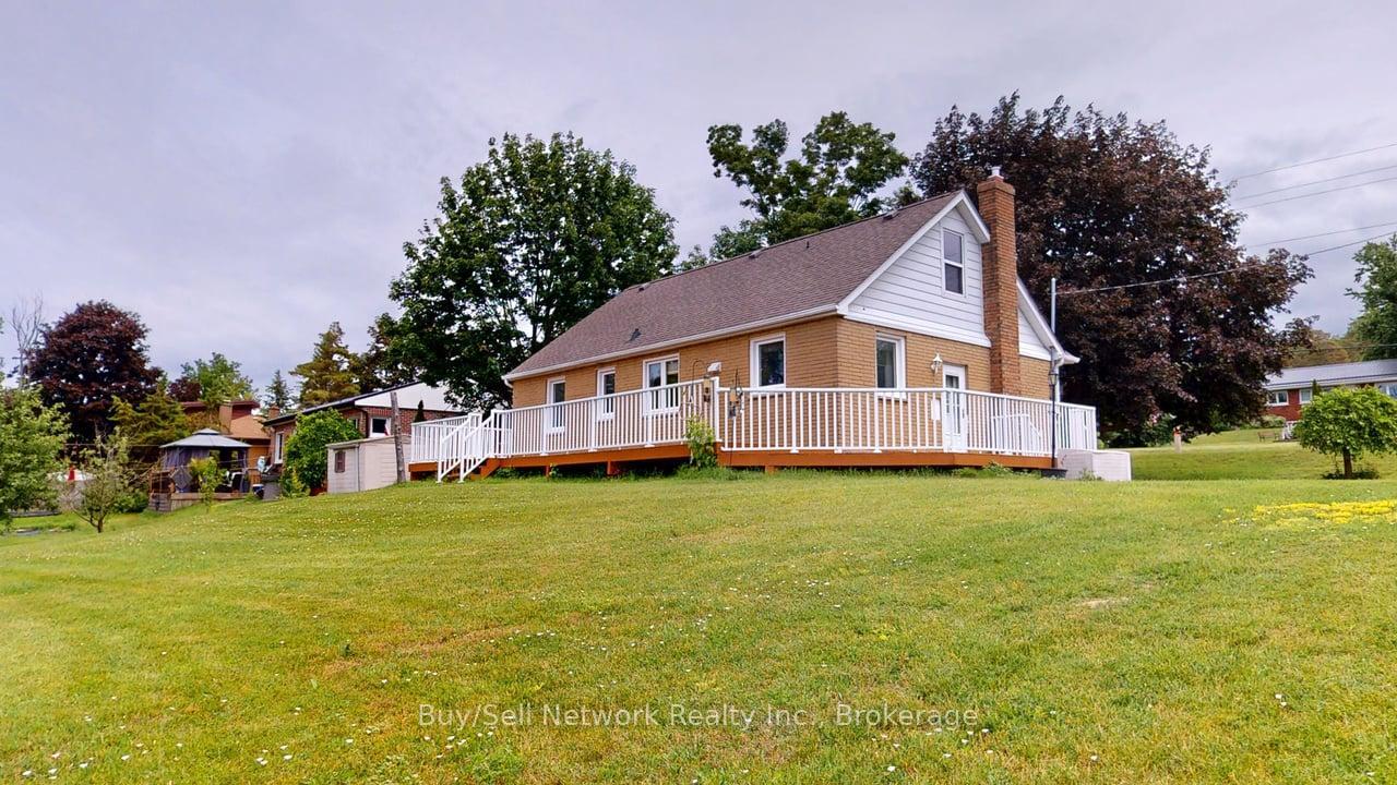 Photo 10 of 962 Ward Street, Selwyn — HOMEH