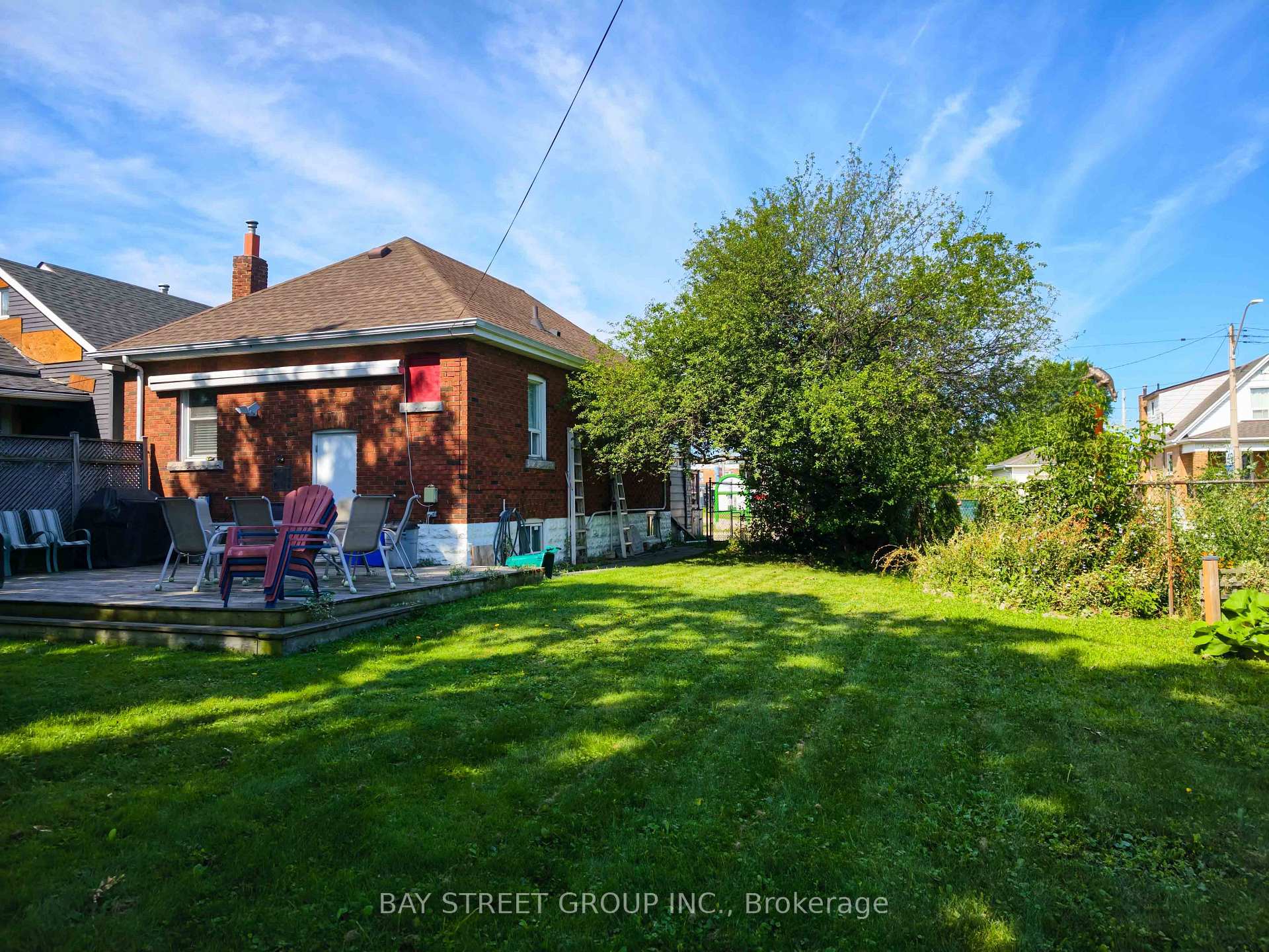 Photo 19 of 150 Crosthwaite Avenue N, Hamilton, Homeside — HOMEH
