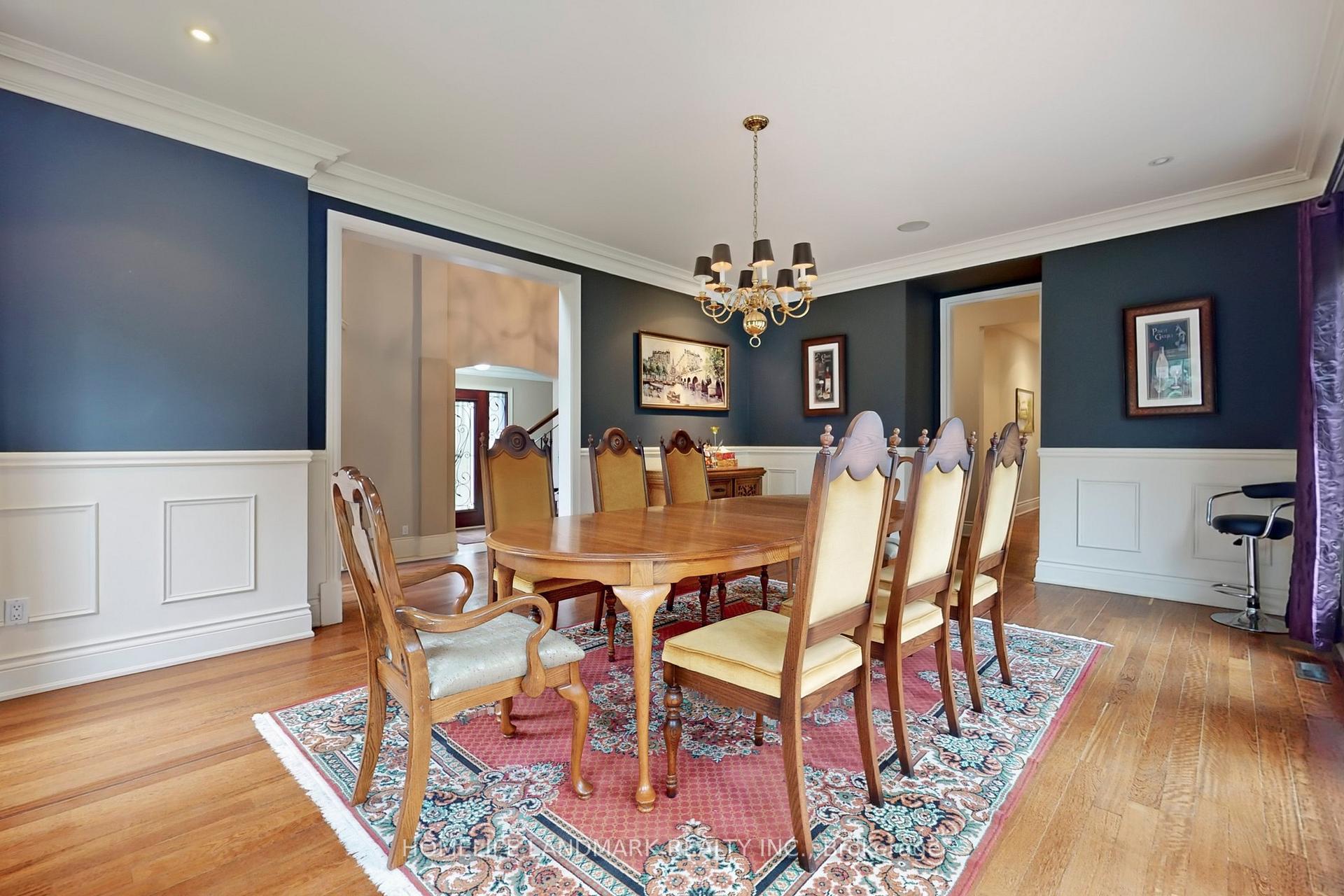 Photo 9 of 19 Wolf Run Court, Whitchurch-Stouffville, Rural Whitchurch-Stouffville — HOMEH
