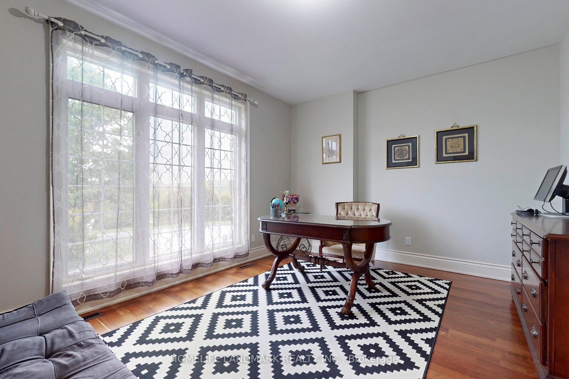 Photo 18 of 19 Wolf Run Court, Whitchurch-Stouffville, Rural Whitchurch-Stouffville — HOMEH