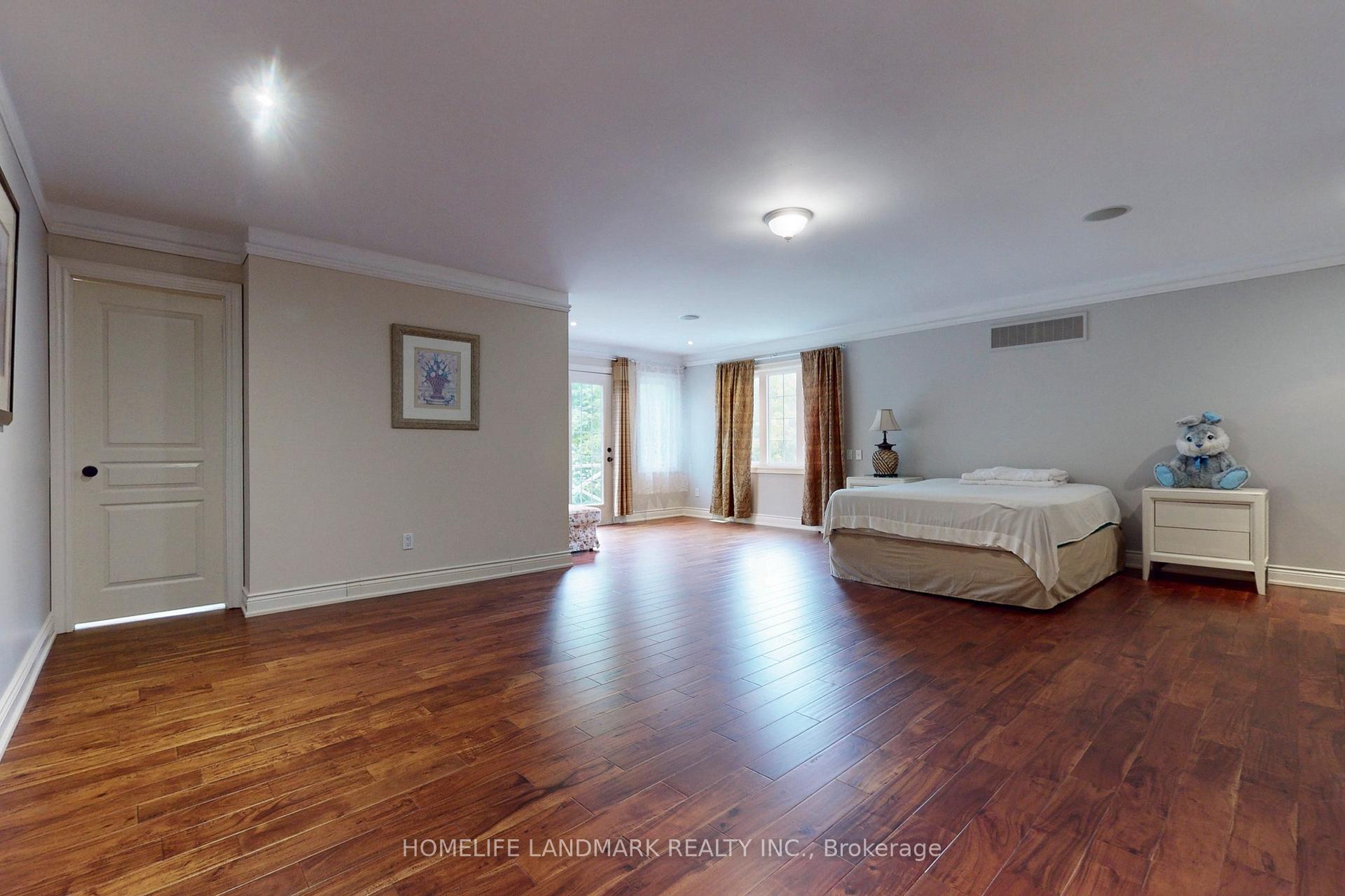 Photo 23 of 19 Wolf Run Court, Whitchurch-Stouffville, Rural Whitchurch-Stouffville — HOMEH