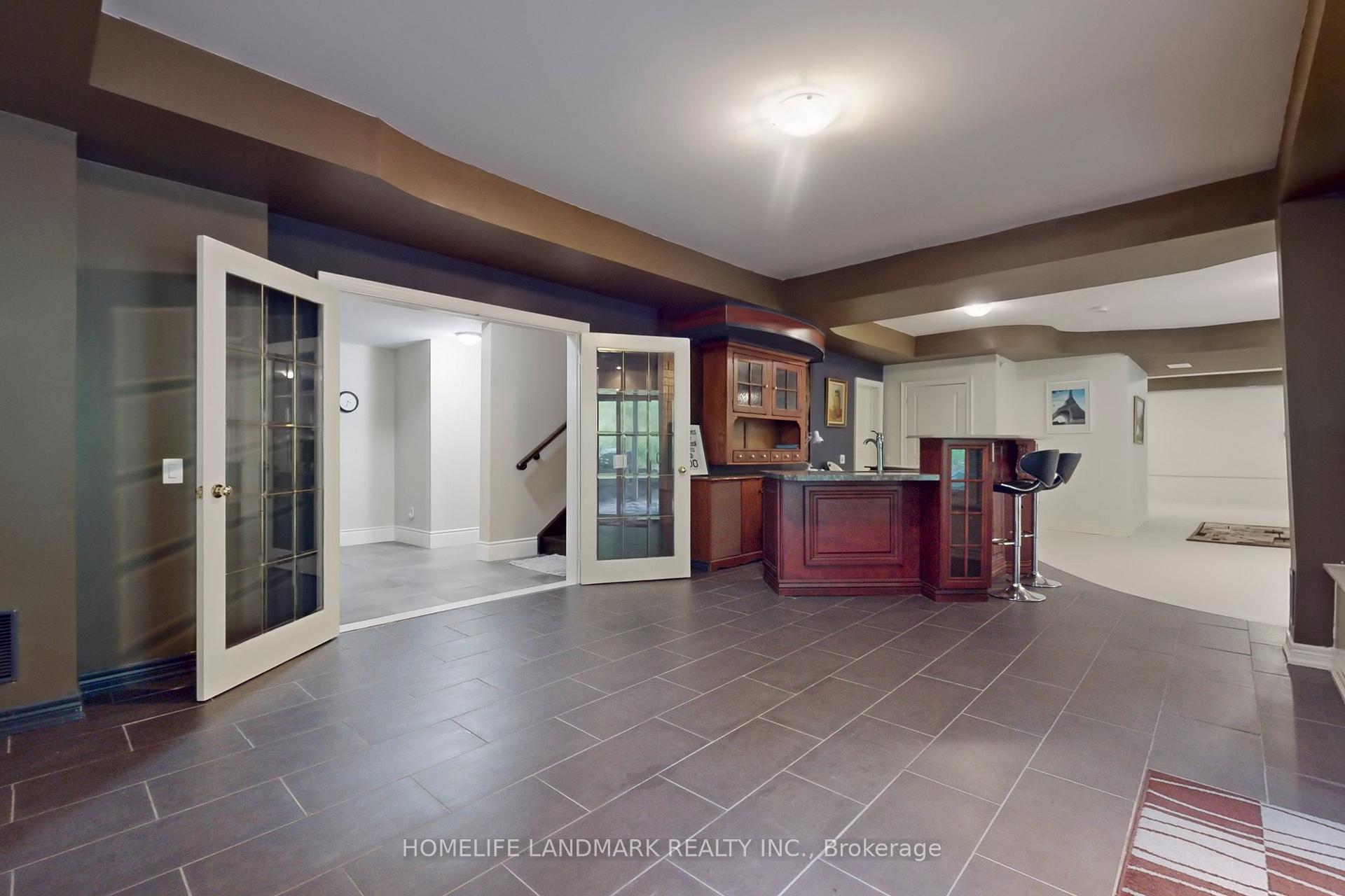 Photo 25 of 19 Wolf Run Court, Whitchurch-Stouffville, Rural Whitchurch-Stouffville — HOMEH