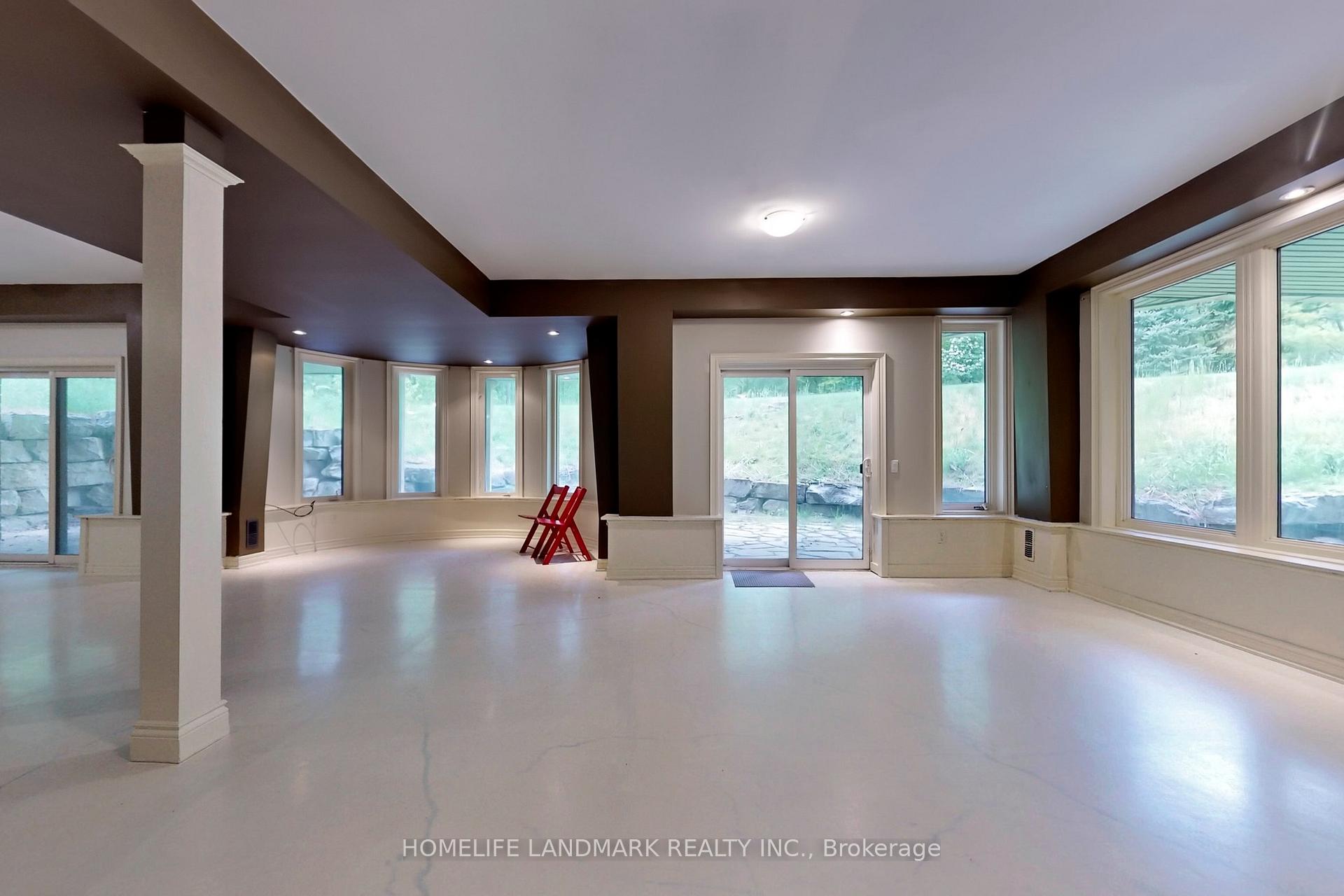 Photo 27 of 19 Wolf Run Court, Whitchurch-Stouffville, Rural Whitchurch-Stouffville — HOMEH