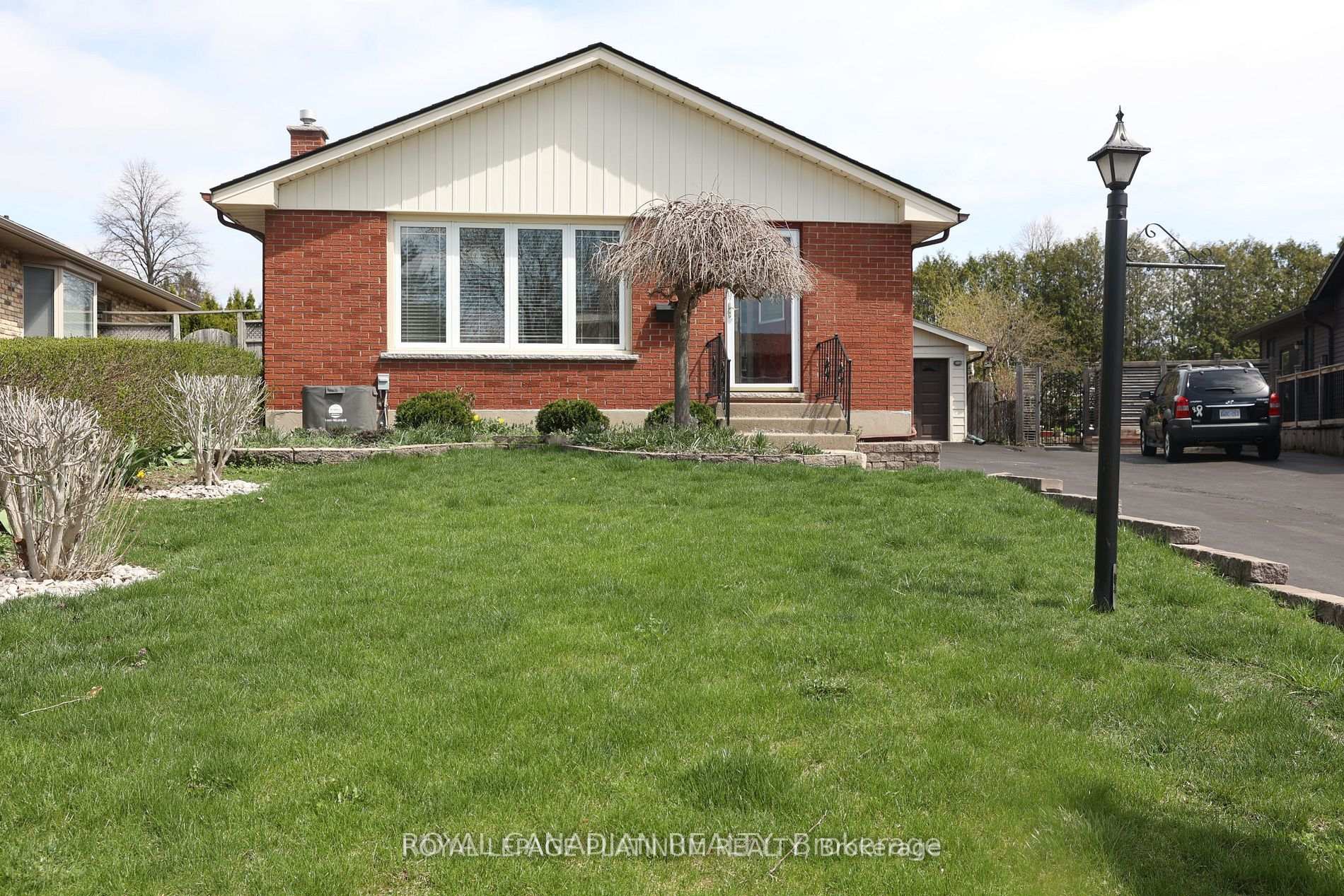 Photo 2 of 77 Culver Crescent, London, East H — HOMEH