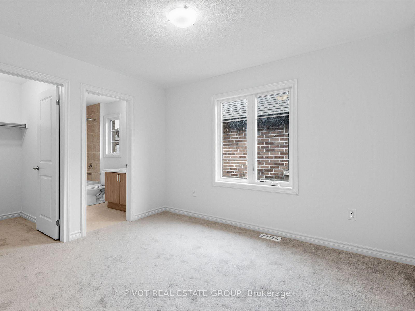 Photo 15 of 5 Daffodil Road, Springwater, Midhurst — HOMEH
