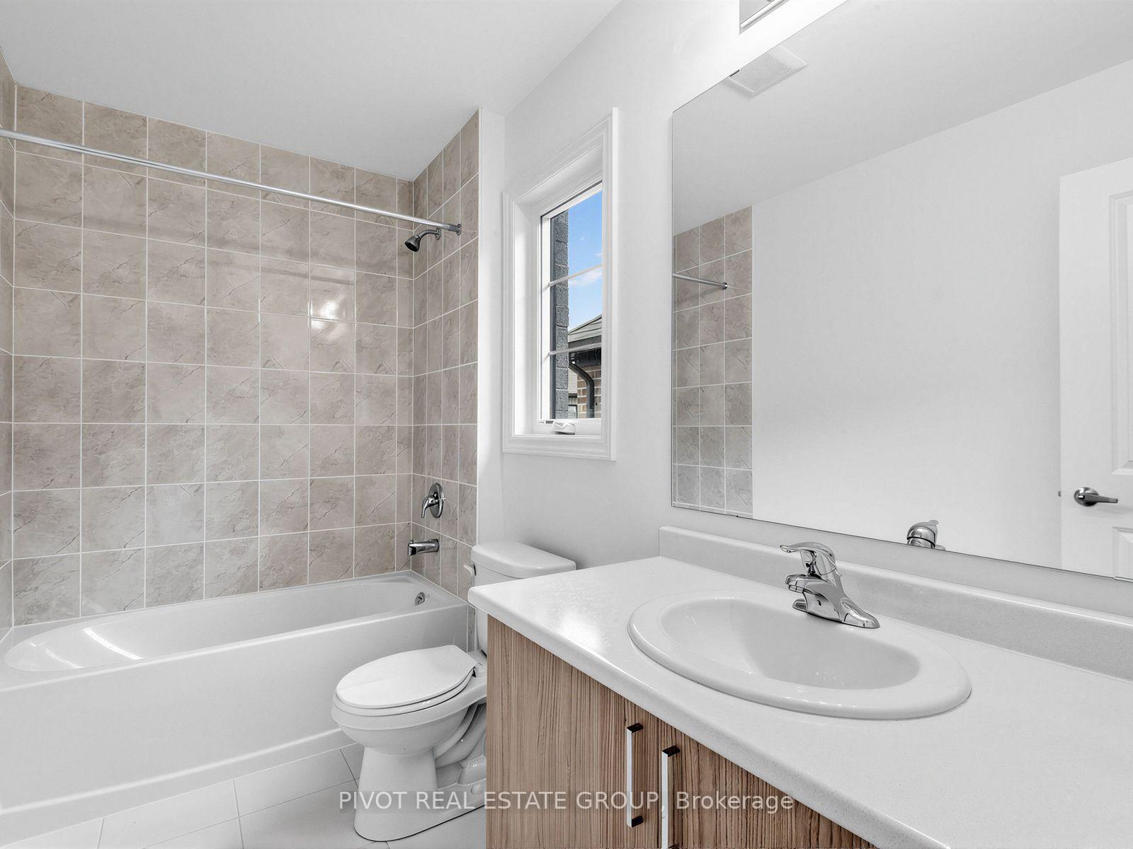 Photo 16 of 5 Daffodil Road, Springwater, Midhurst — HOMEH