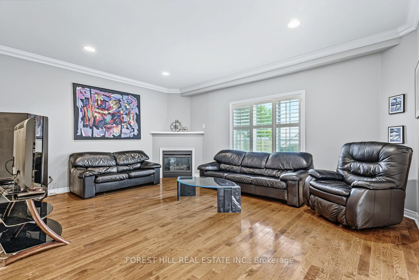Photo 12 of 54 Maple Grove Avenue, Richmond Hill, Oak Ridges — HOMEH