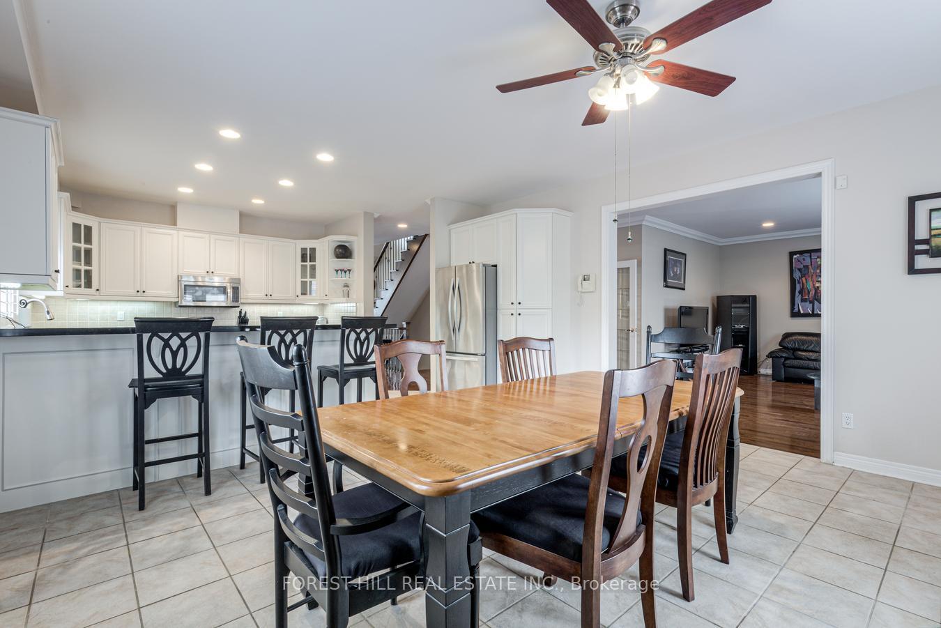 Photo 17 of 54 Maple Grove Avenue, Richmond Hill, Oak Ridges — HOMEH