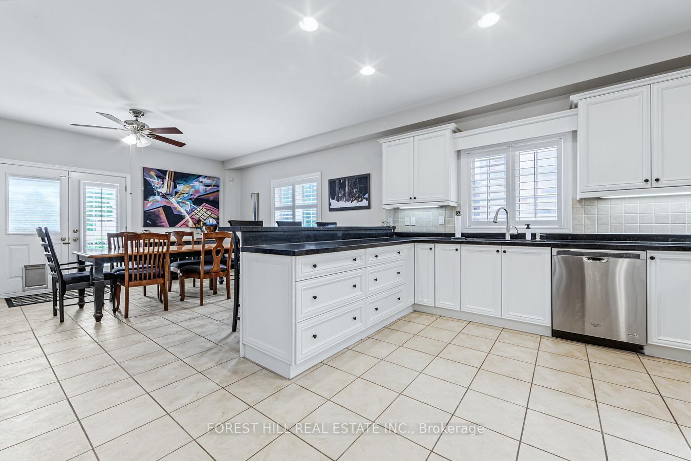 Photo 20 of 54 Maple Grove Avenue, Richmond Hill, Oak Ridges — HOMEH