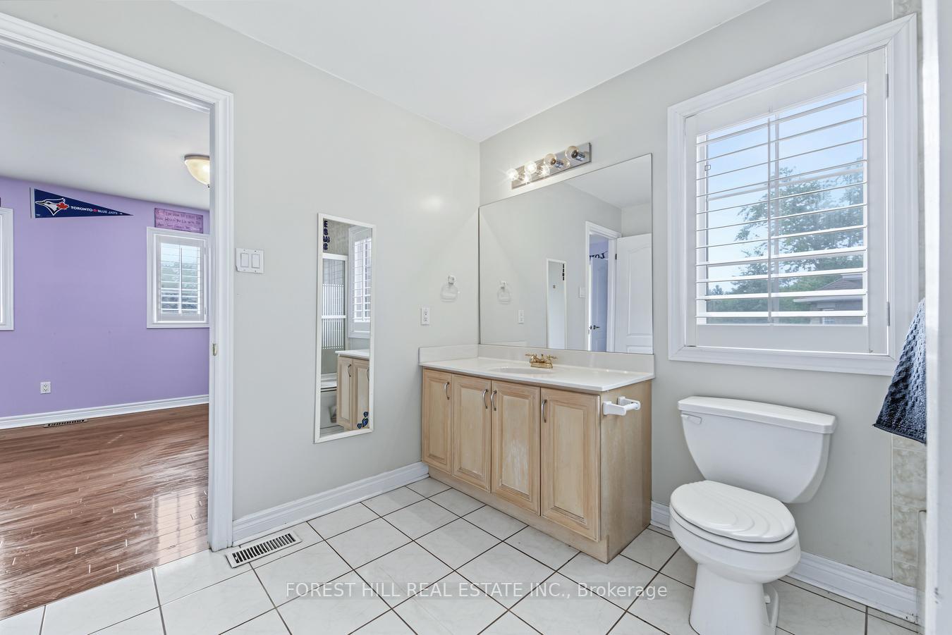 Photo 31 of 54 Maple Grove Avenue, Richmond Hill, Oak Ridges — HOMEH