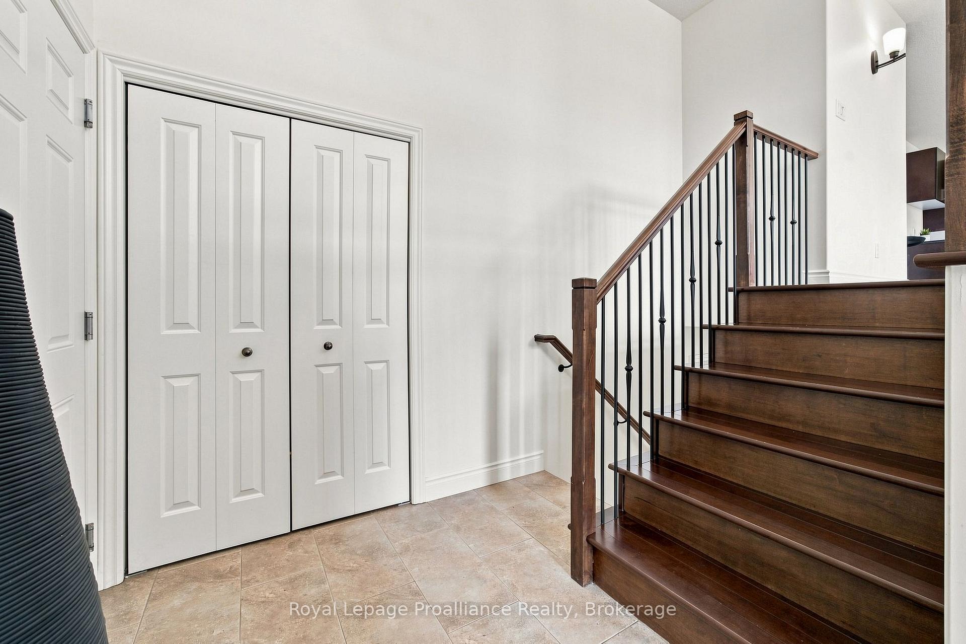 Photo 6 of 63 Freedom Crescent, Quinte West, Sidney Ward — HOMEH