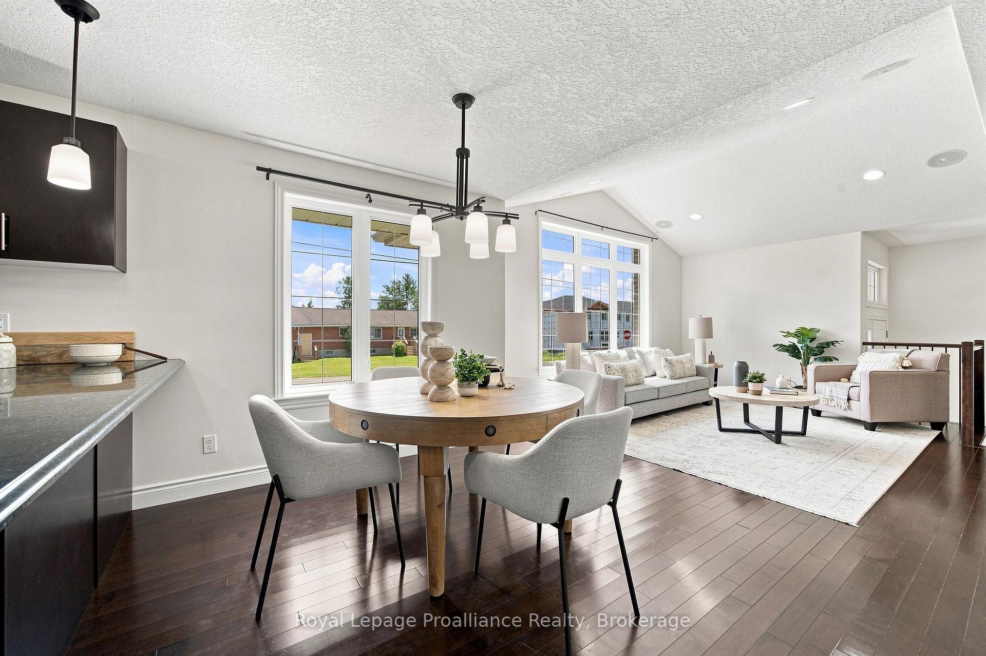 Photo 14 of 63 Freedom Crescent, Quinte West, Sidney Ward — HOMEH