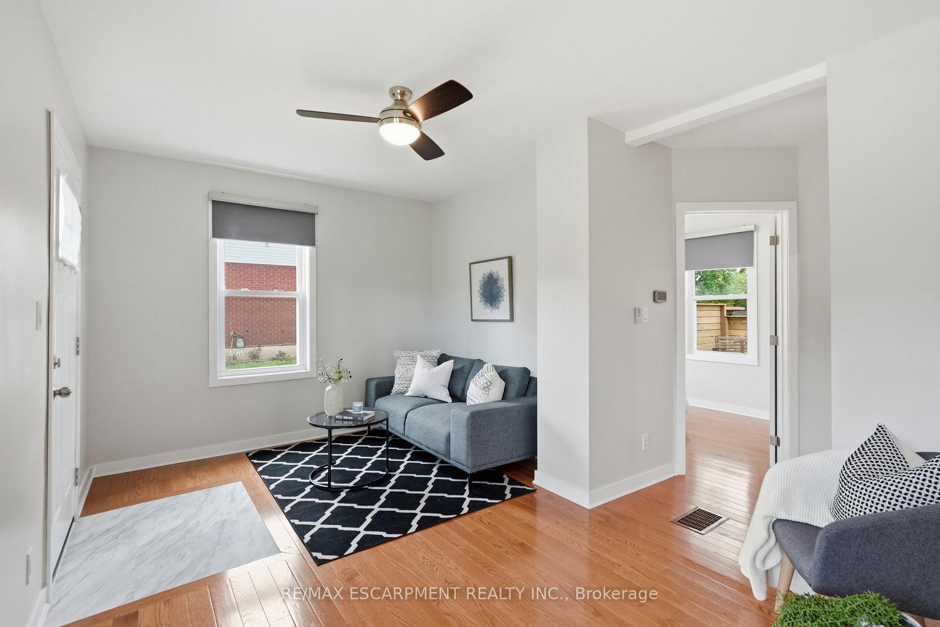 Photo 3 of 410 Beach Boulevard, Hamilton, Hamilton Beach — HOMEH