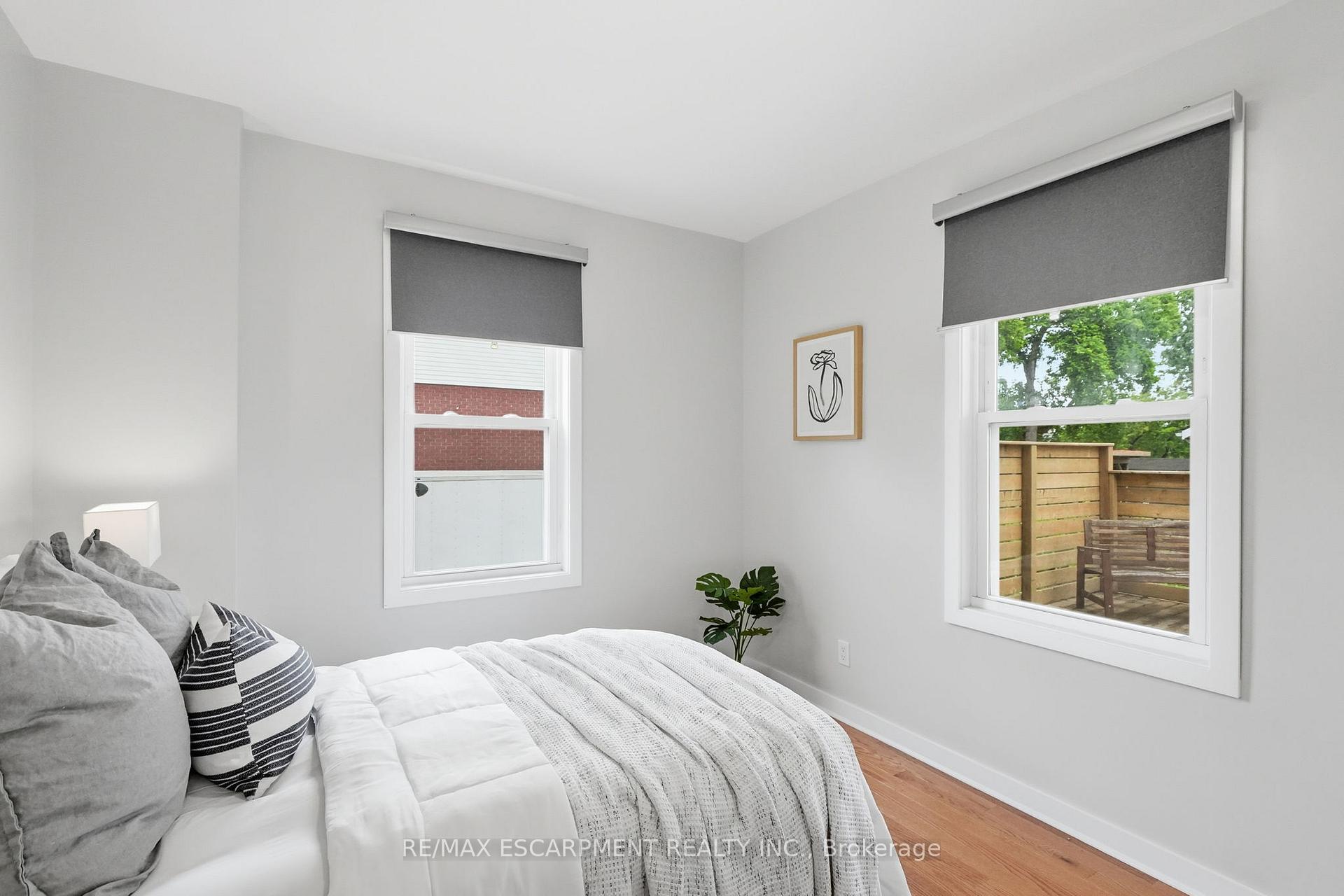 Photo 7 of 410 Beach Boulevard, Hamilton, Hamilton Beach — HOMEH
