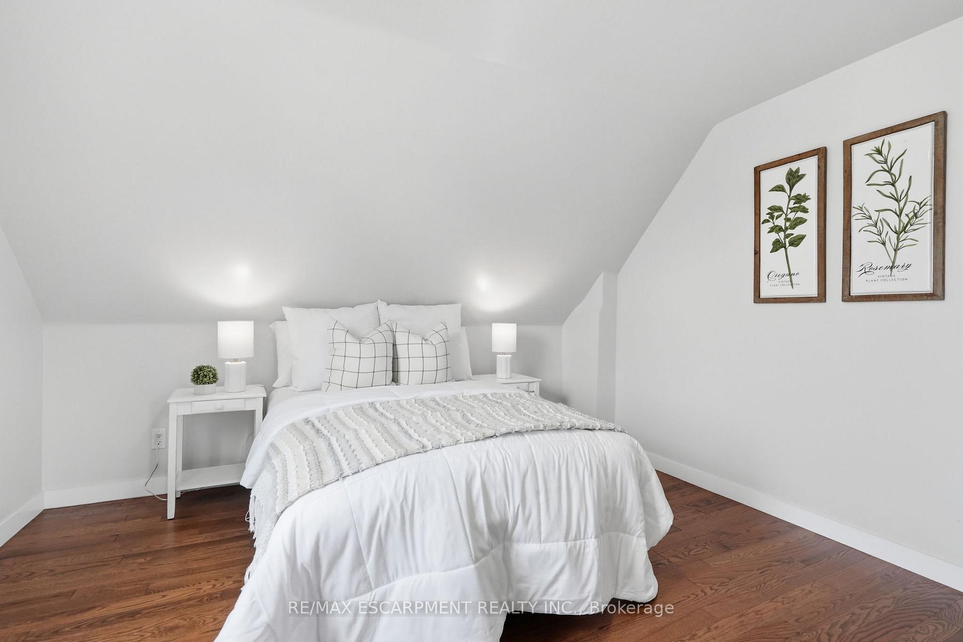 Photo 18 of 410 Beach Boulevard, Hamilton, Hamilton Beach — HOMEH