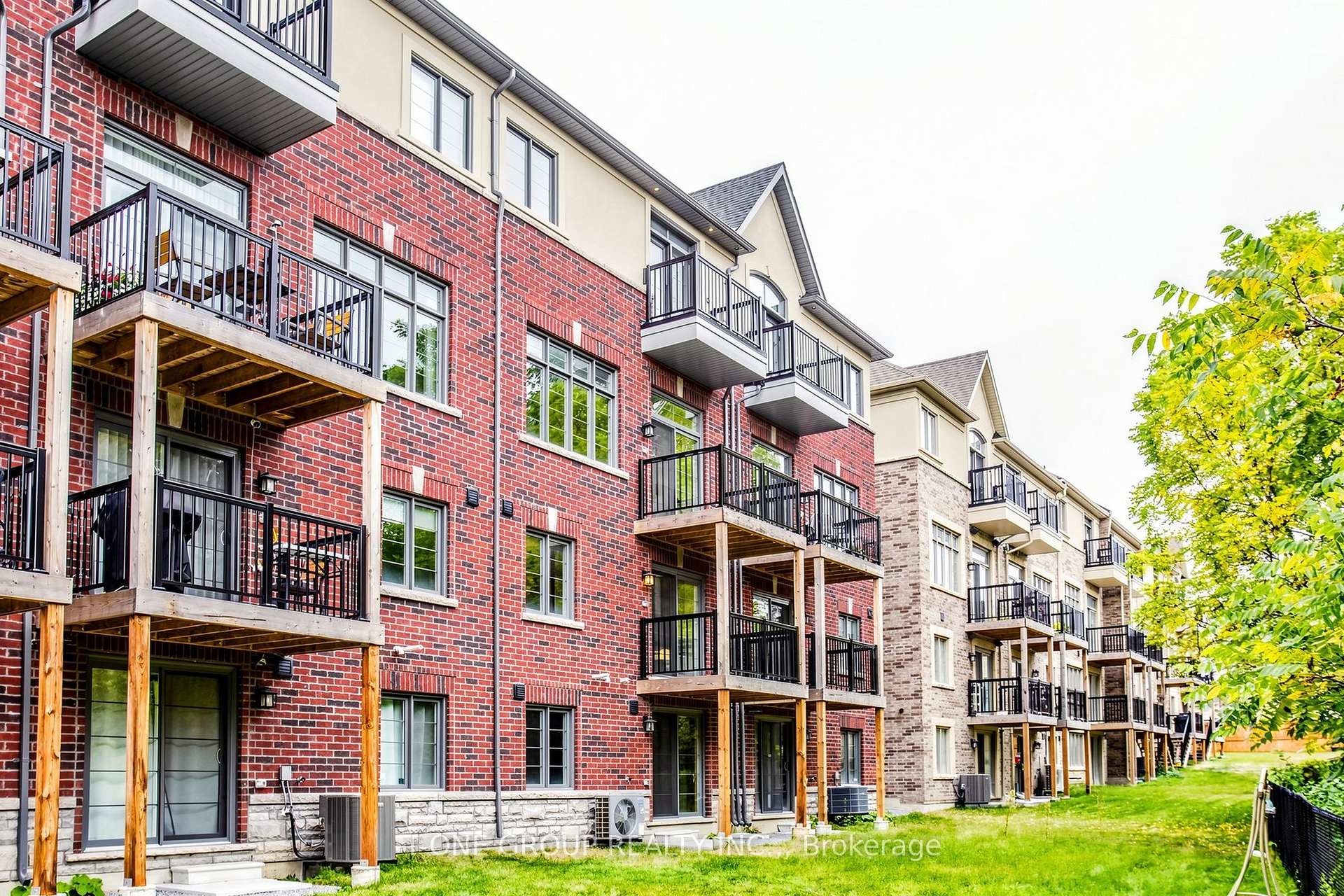 Photo 49 of 75 West Village Lane, Markham, Angus Glen — HOMEH
