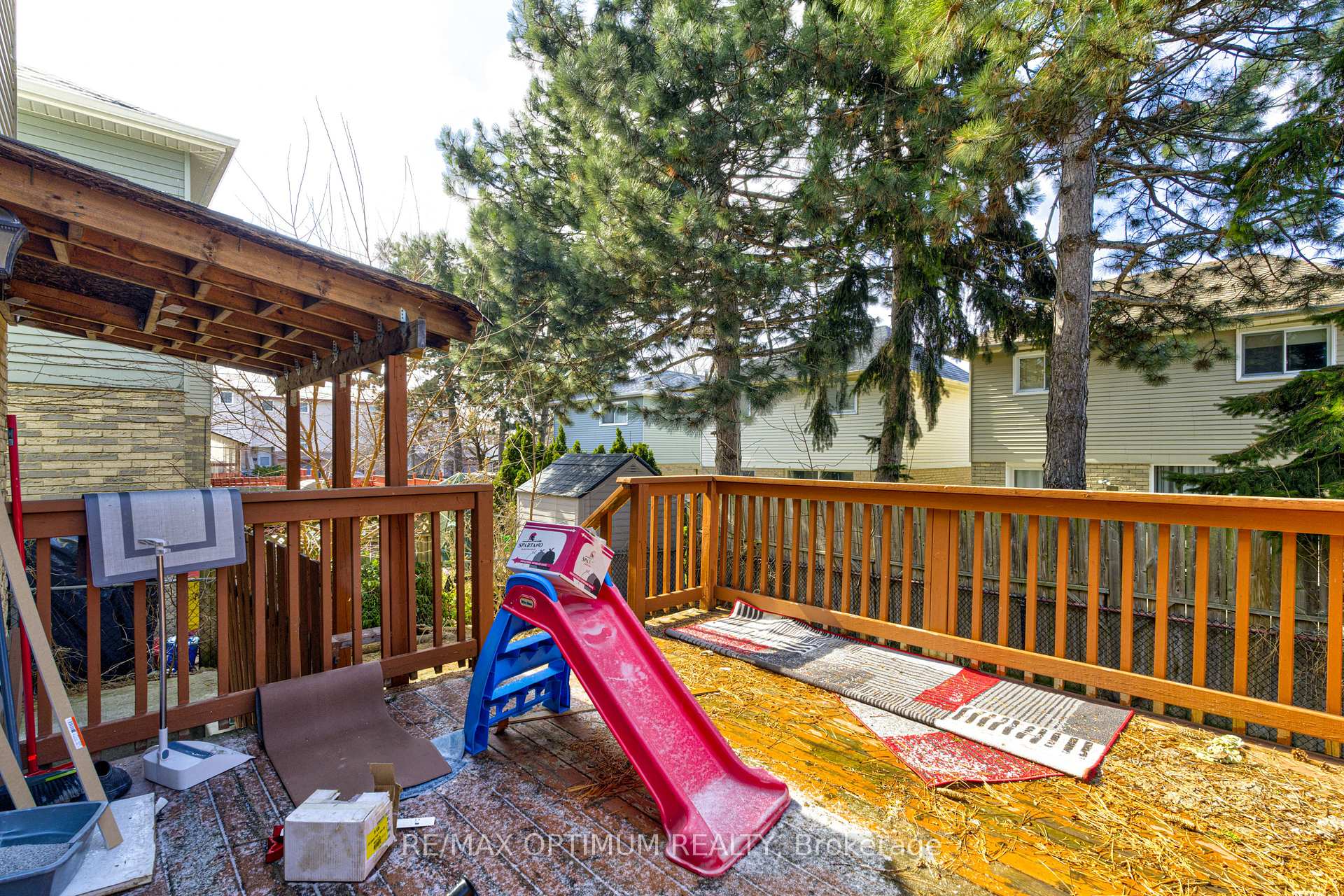 Photo 23 of 5 Roehampton Crescent, Brampton, Brampton South — HOMEH