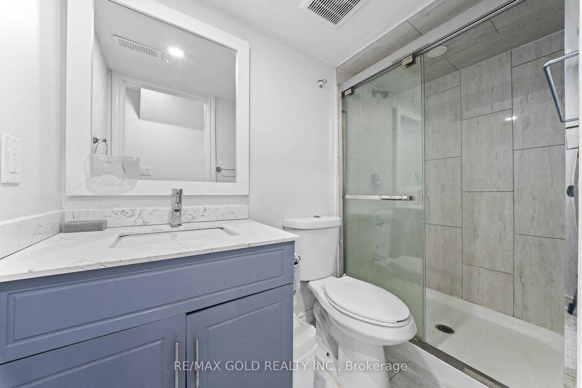 Photo 40 of 45 Eagleridge Drive, Brampton, Sandringham-Wellington — HOMEH