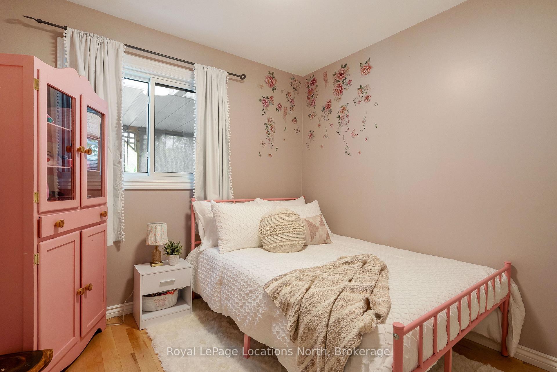 Photo 22 of 390 Second Street, Collingwood — HOMEH