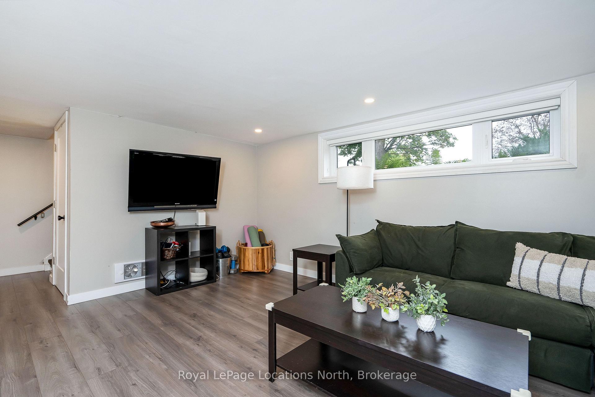 Photo 24 of 390 Second Street, Collingwood — HOMEH