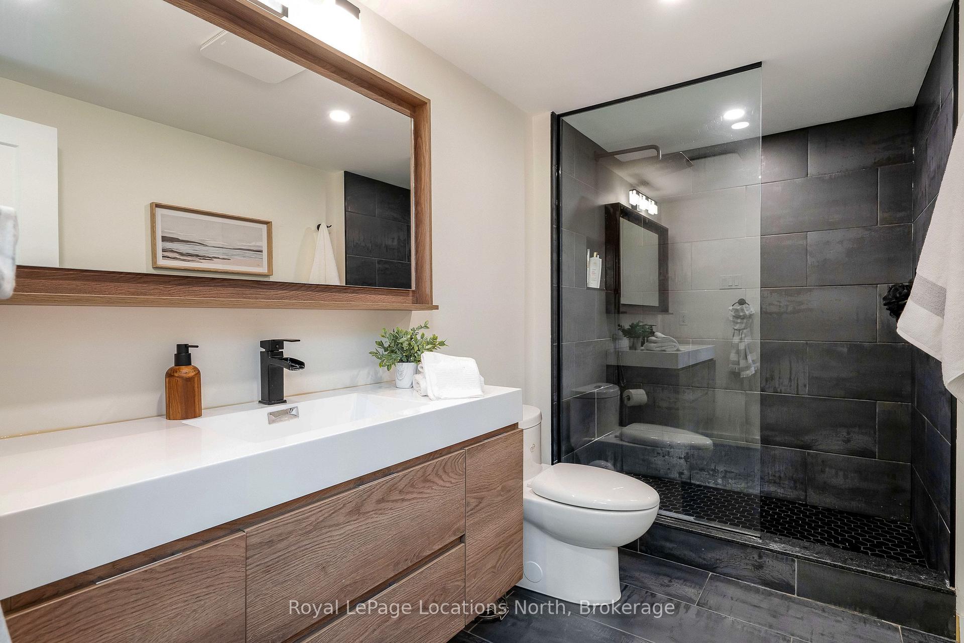 Photo 28 of 390 Second Street, Collingwood — HOMEH