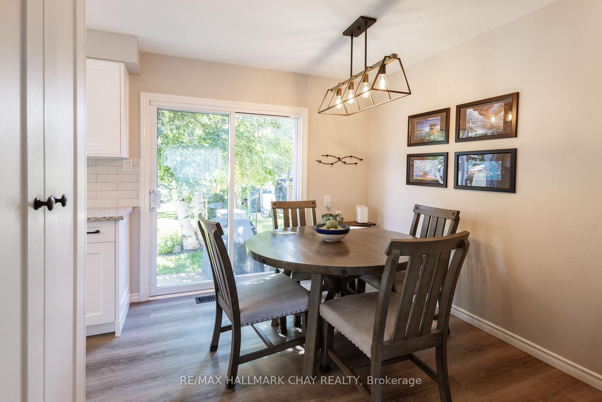 Photo 11 of 103 Daphne Crescent, Barrie, Cundles East — HOMEH