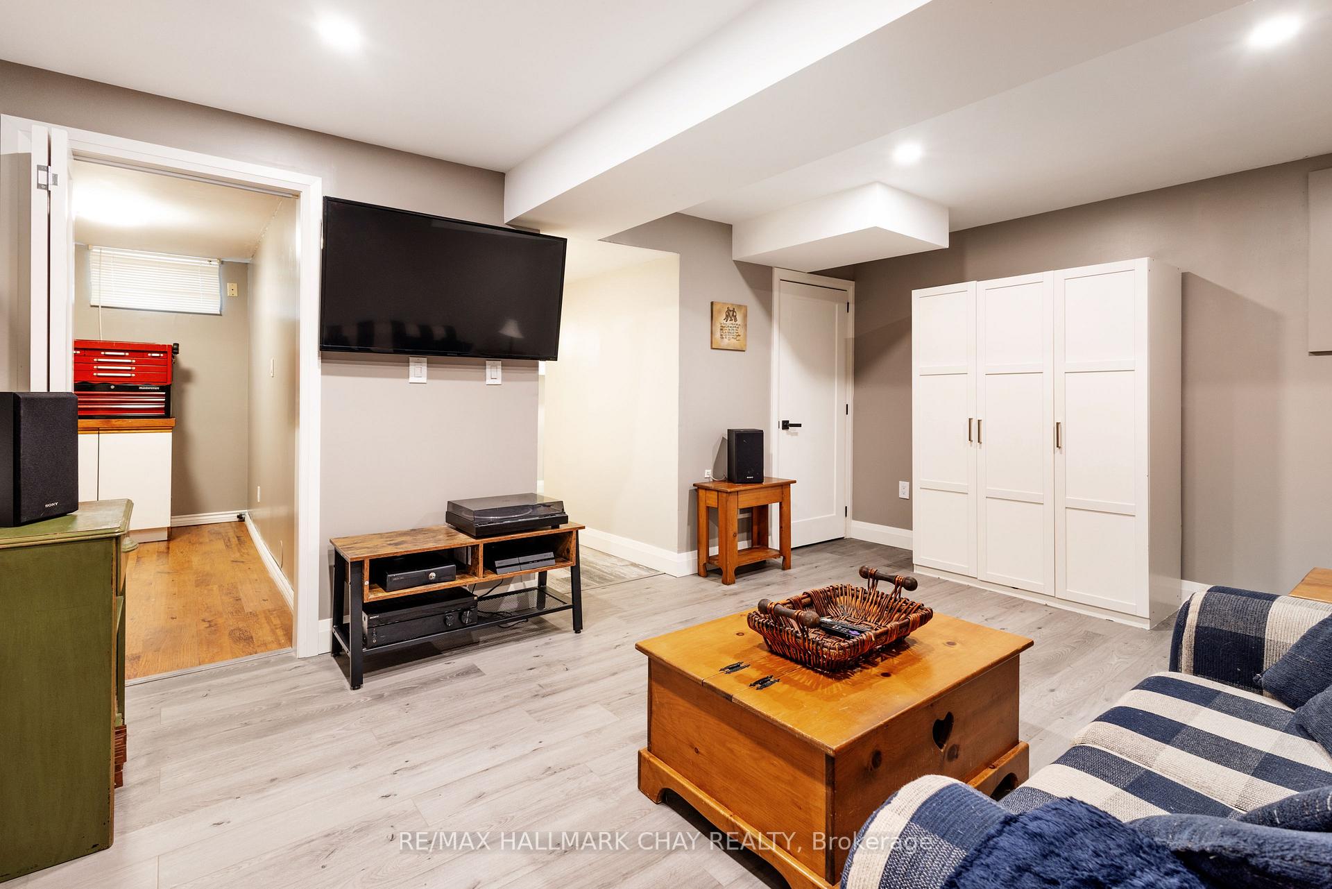 Photo 31 of 103 Daphne Crescent, Barrie, Cundles East — HOMEH