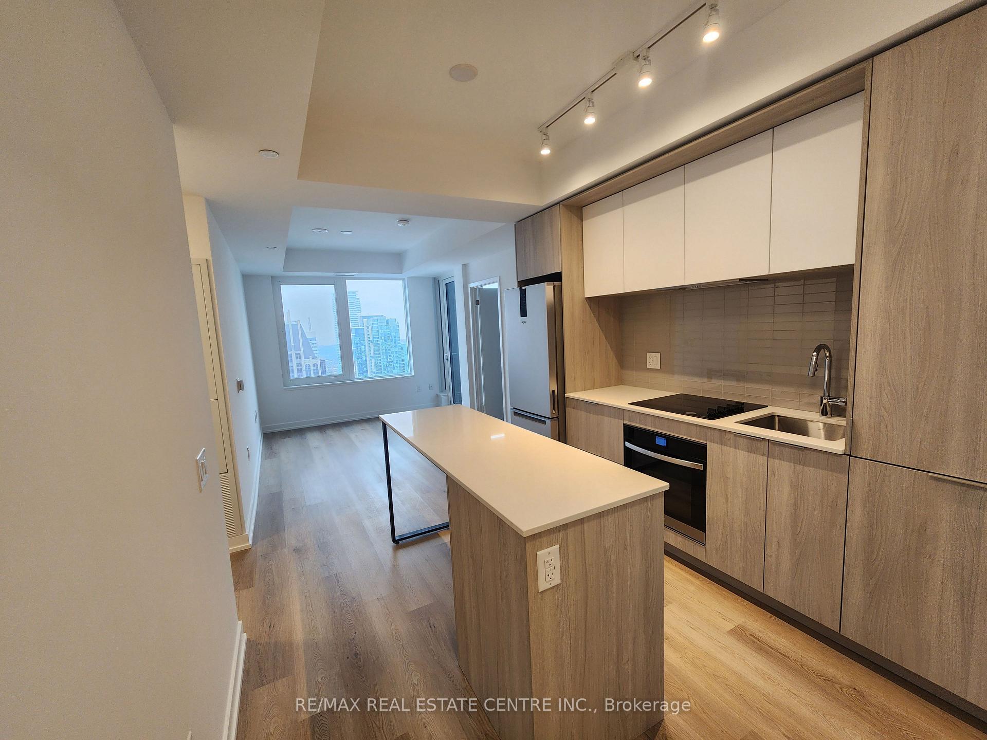 Photo 16 of Unit 4305, 395 Square One Drive, Mississauga, City Centre — HOMEH