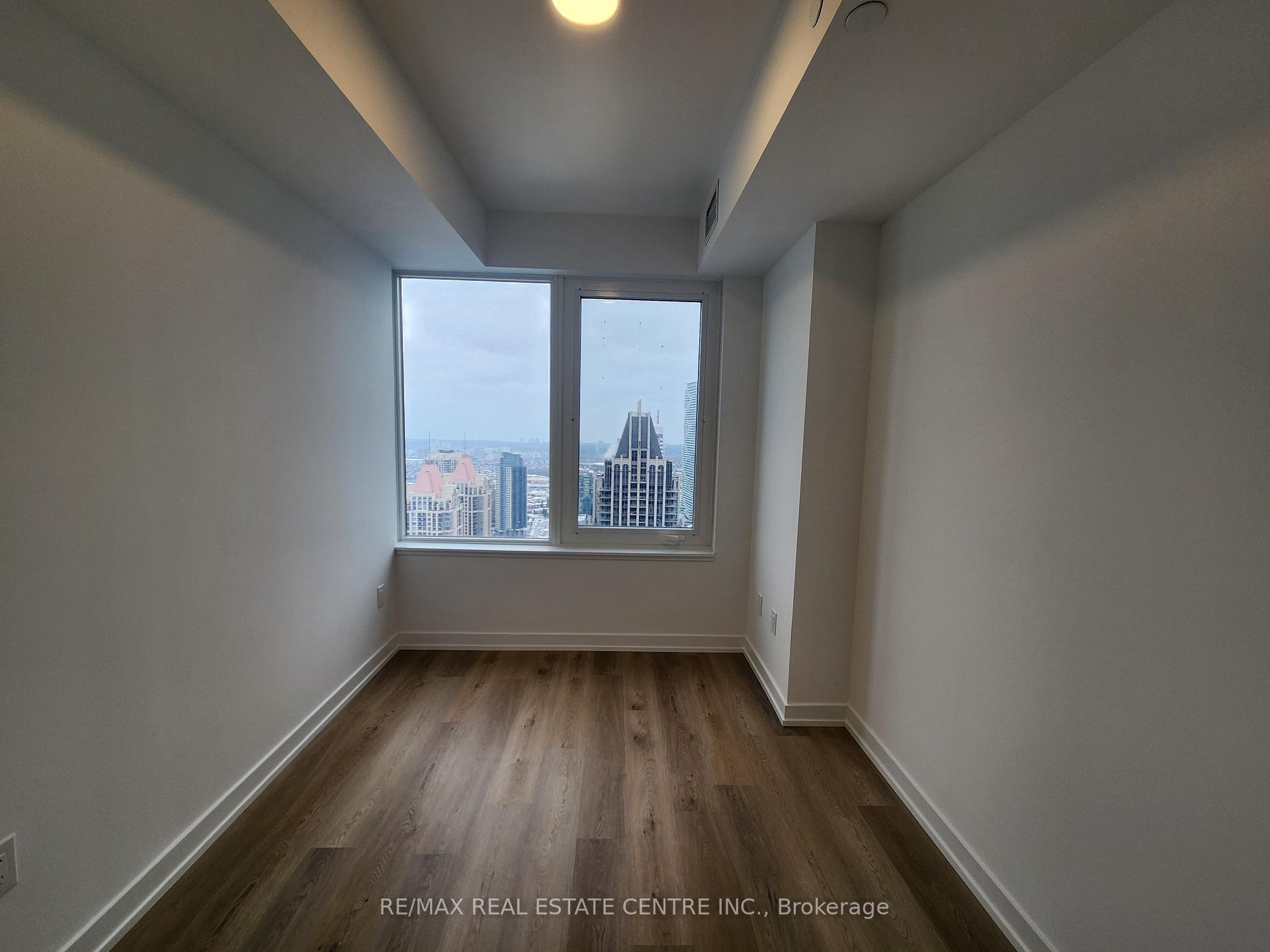 Photo 20 of Unit 4305, 395 Square One Drive, Mississauga, City Centre — HOMEH