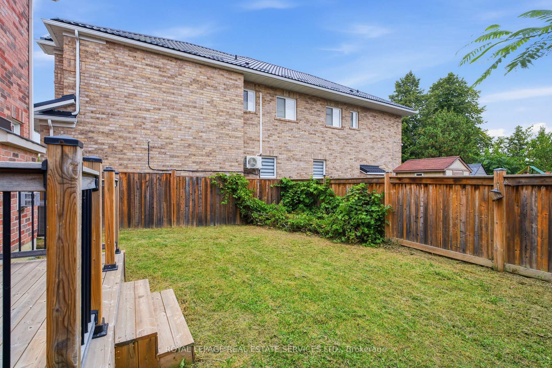 Photo 3 of 4615 Jethro Court, Mississauga, Hurontario — HOMEH