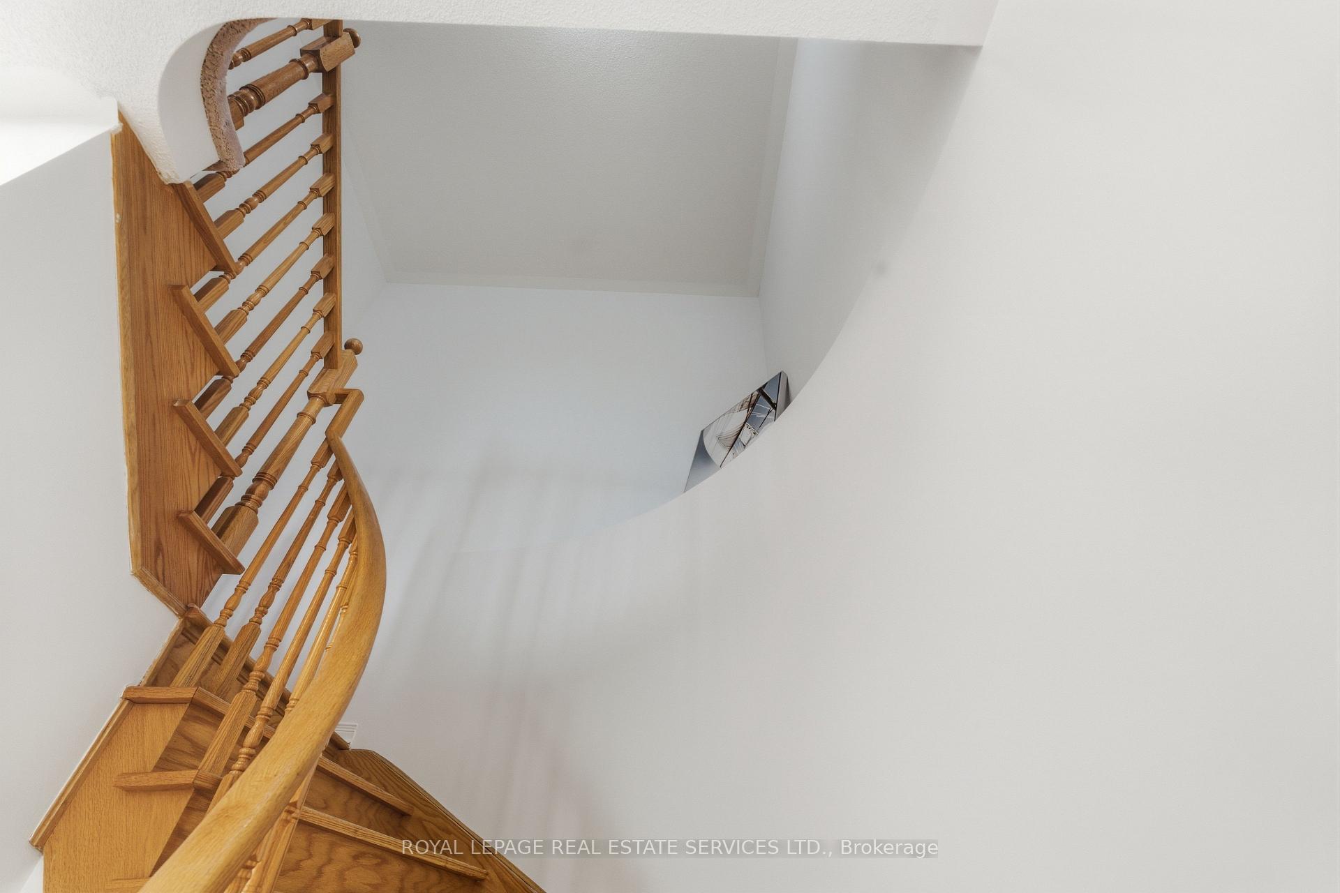 Photo 38 of 4615 Jethro Court, Mississauga, Hurontario — HOMEH
