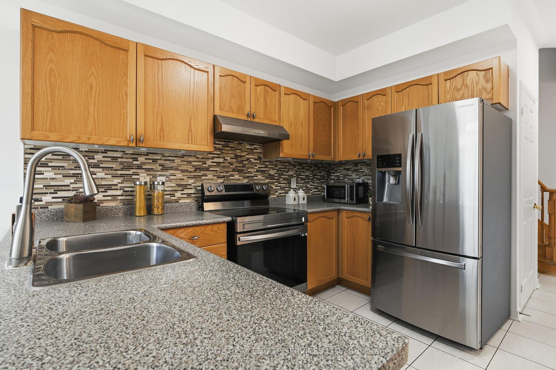 Photo 44 of 4615 Jethro Court, Mississauga, Hurontario — HOMEH