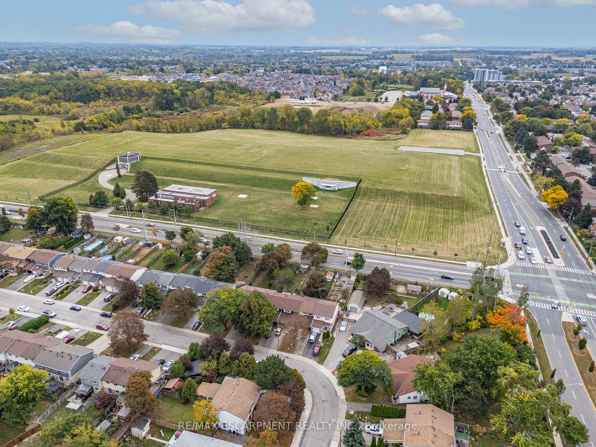 Photo 8 of 62 Gledhill Crescent, Hamilton, Gourley — HOMEH